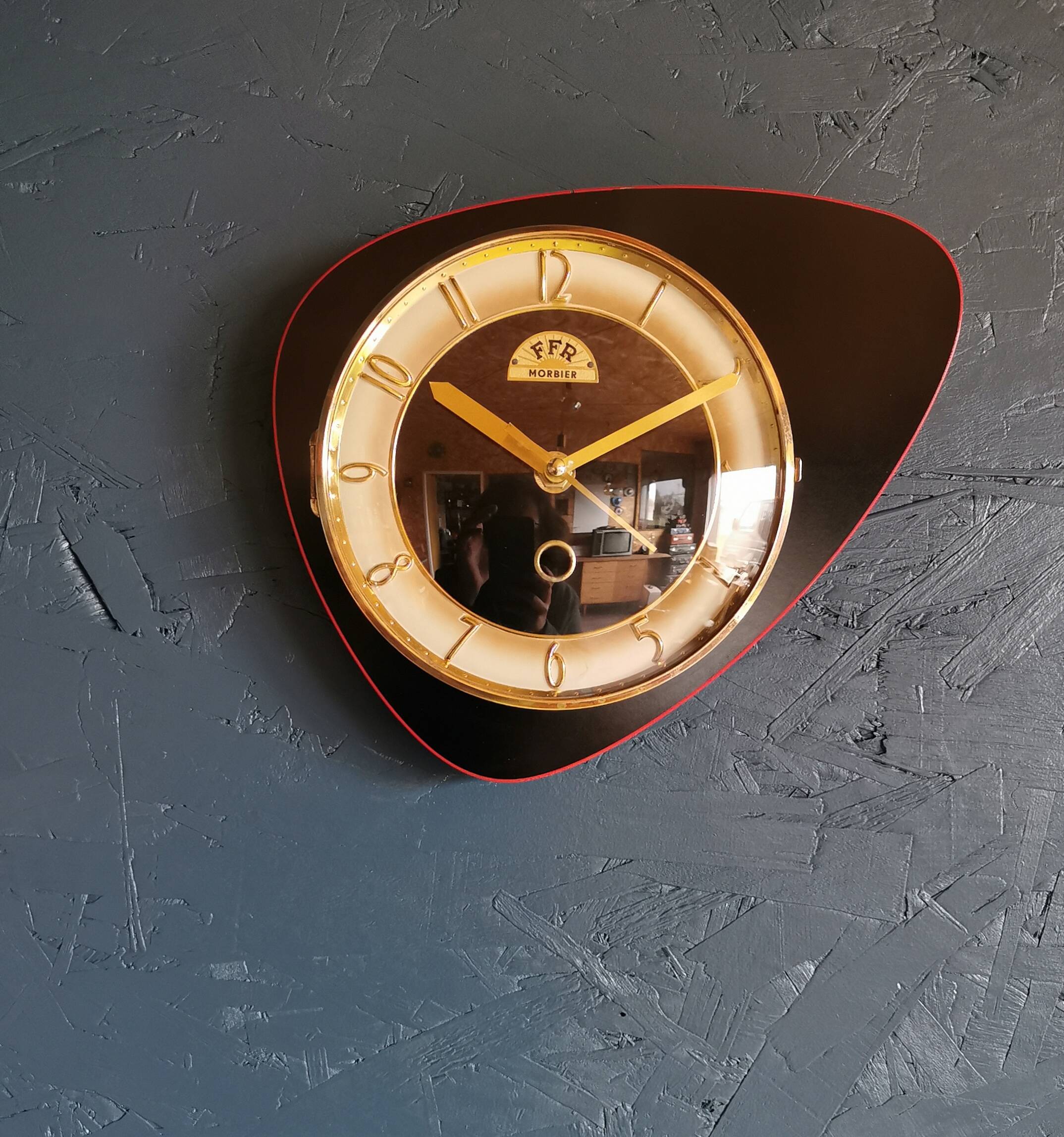 Vintage formica clock silent asymmetrical wall pendulum "FFR Morbier black red"