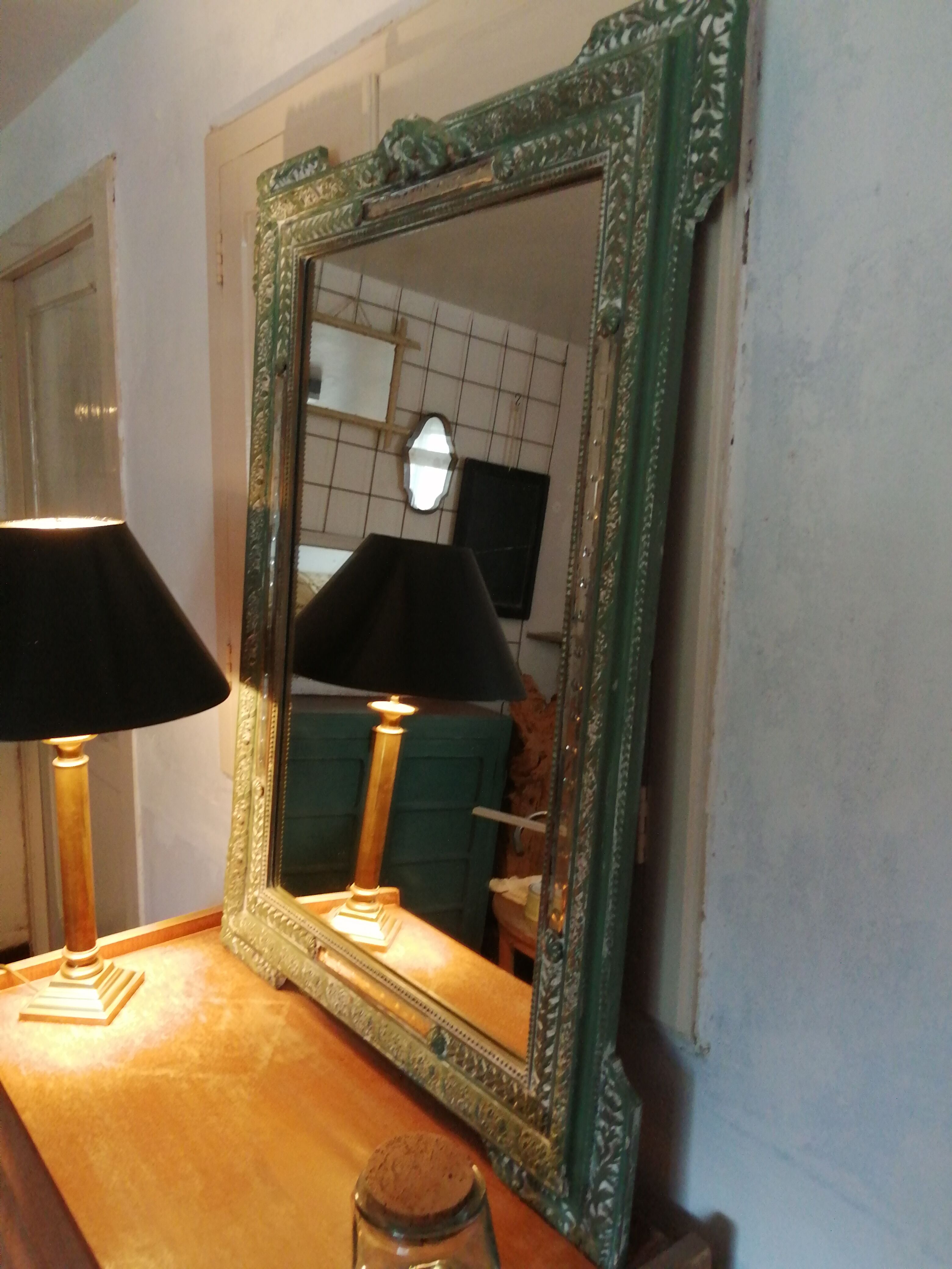 Mirror mercury flat wood