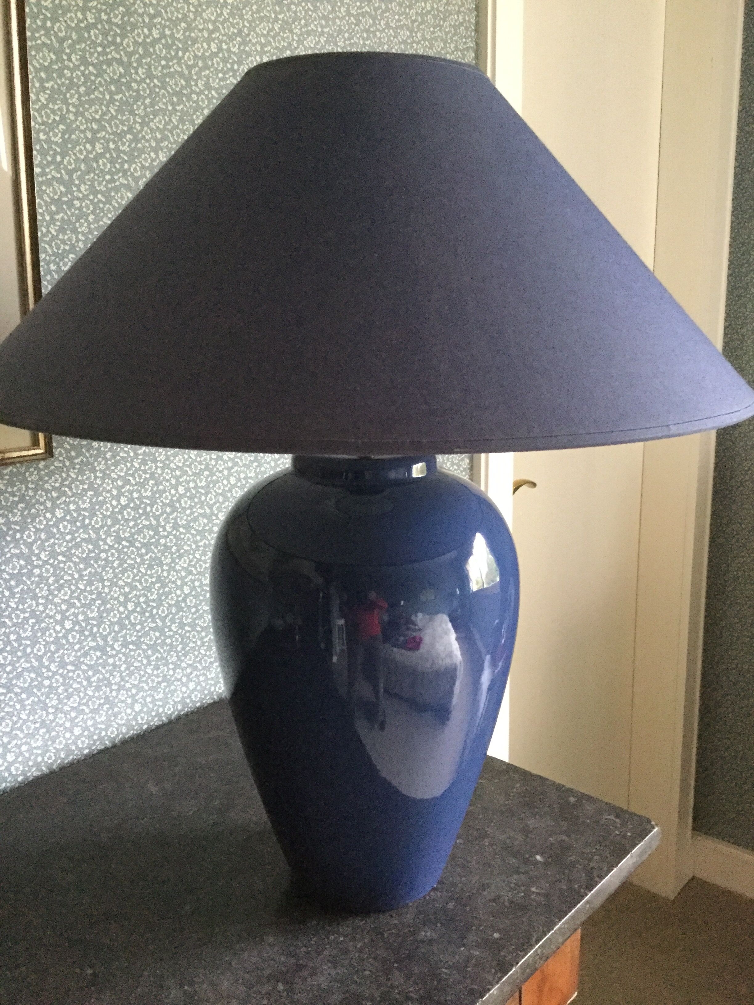 Kostka brand lamp