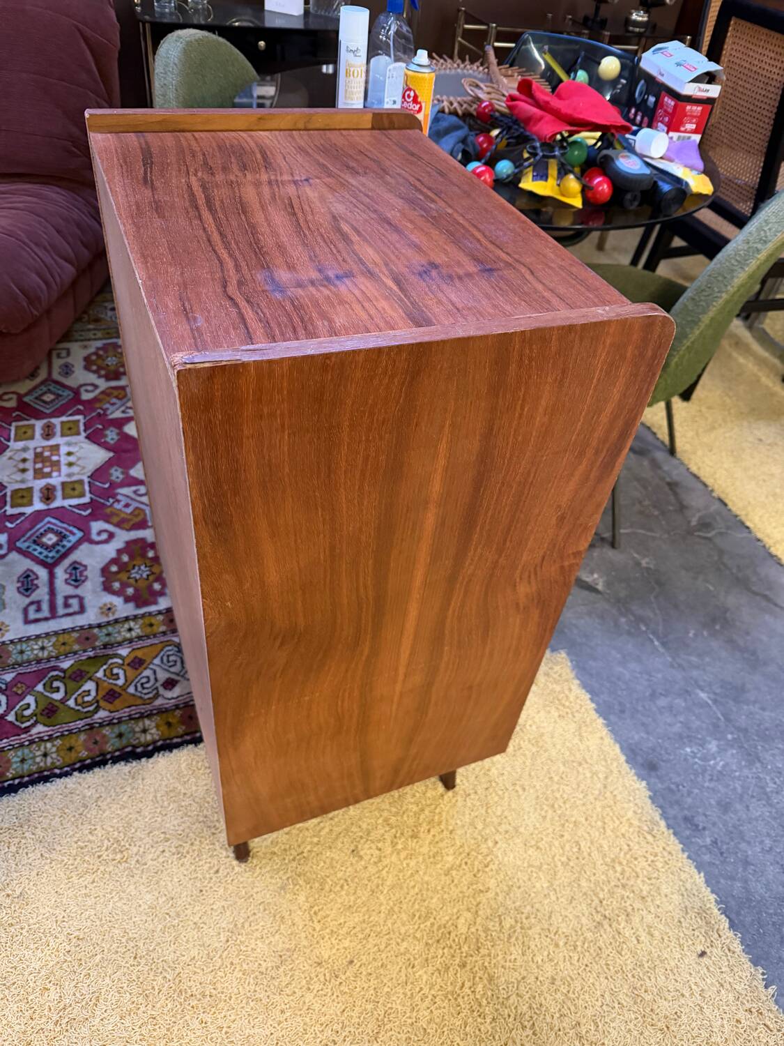 Chest of drawers with 5 drawers from the 1950s