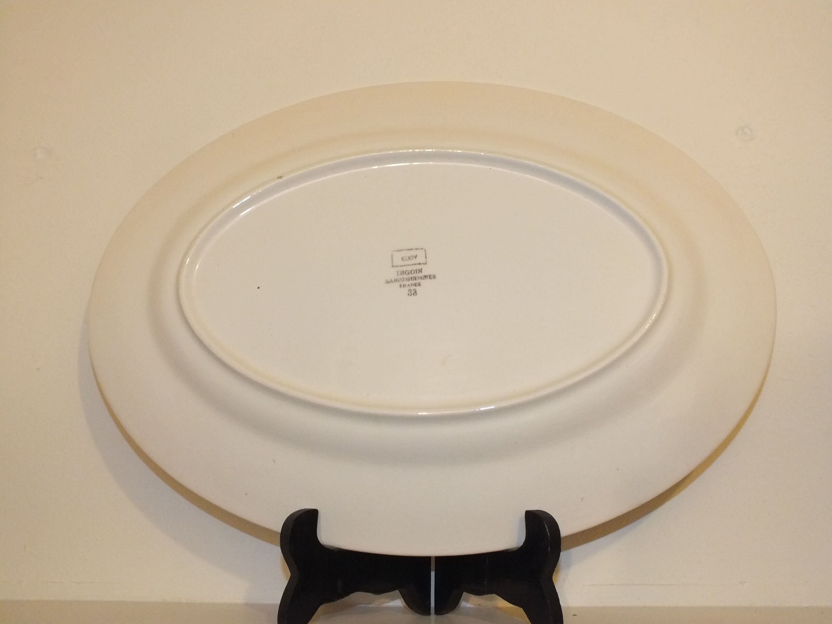 Vintage oval dish Digoin Sarreguemines model Eddy