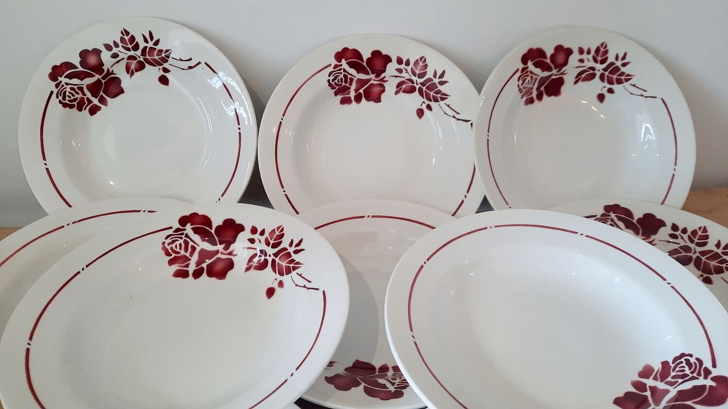 Hollow plates saint Amandoise