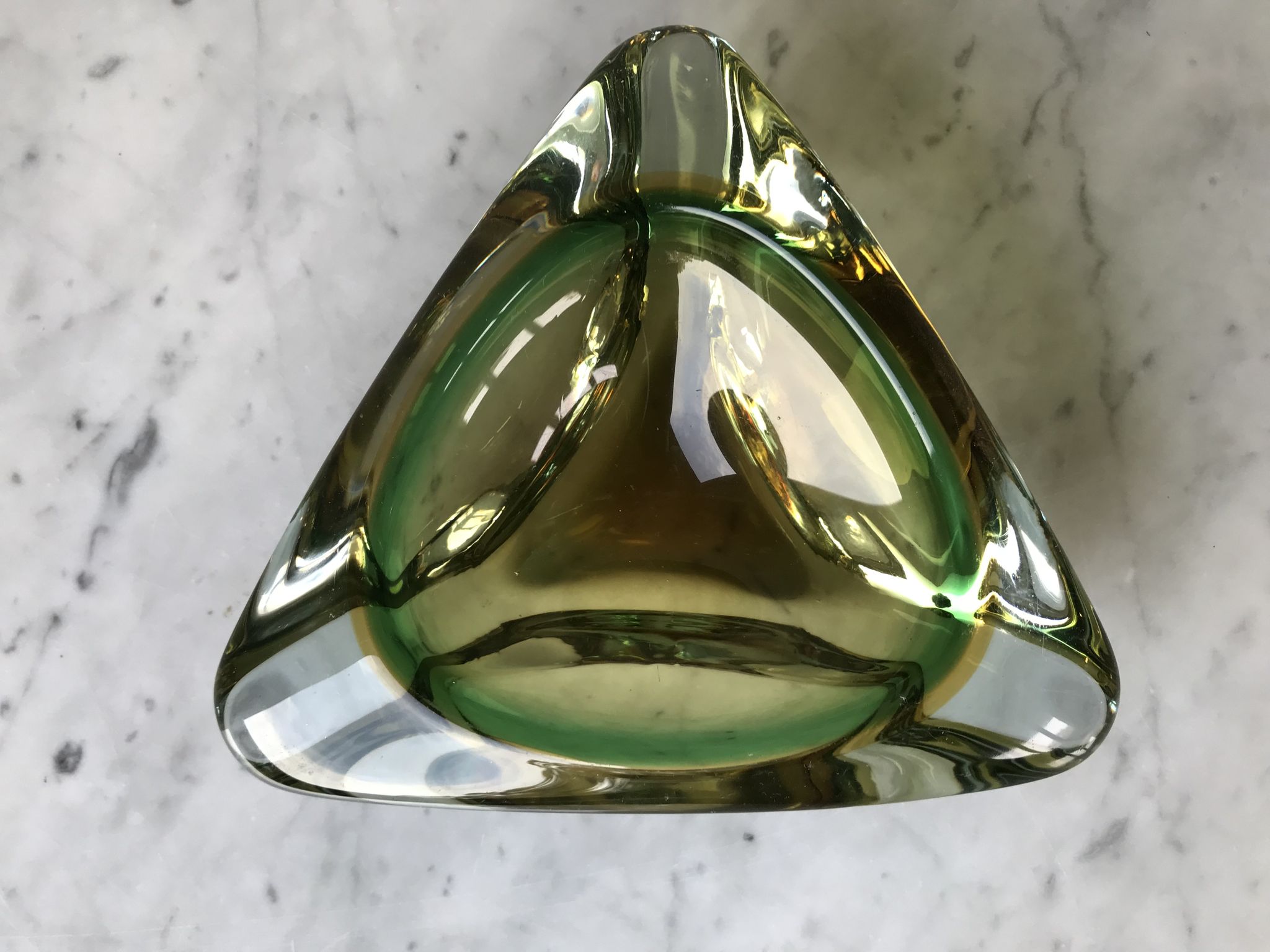 Empty pocket or ashtray of Murano "Sommerso" - Italy, 1970s.