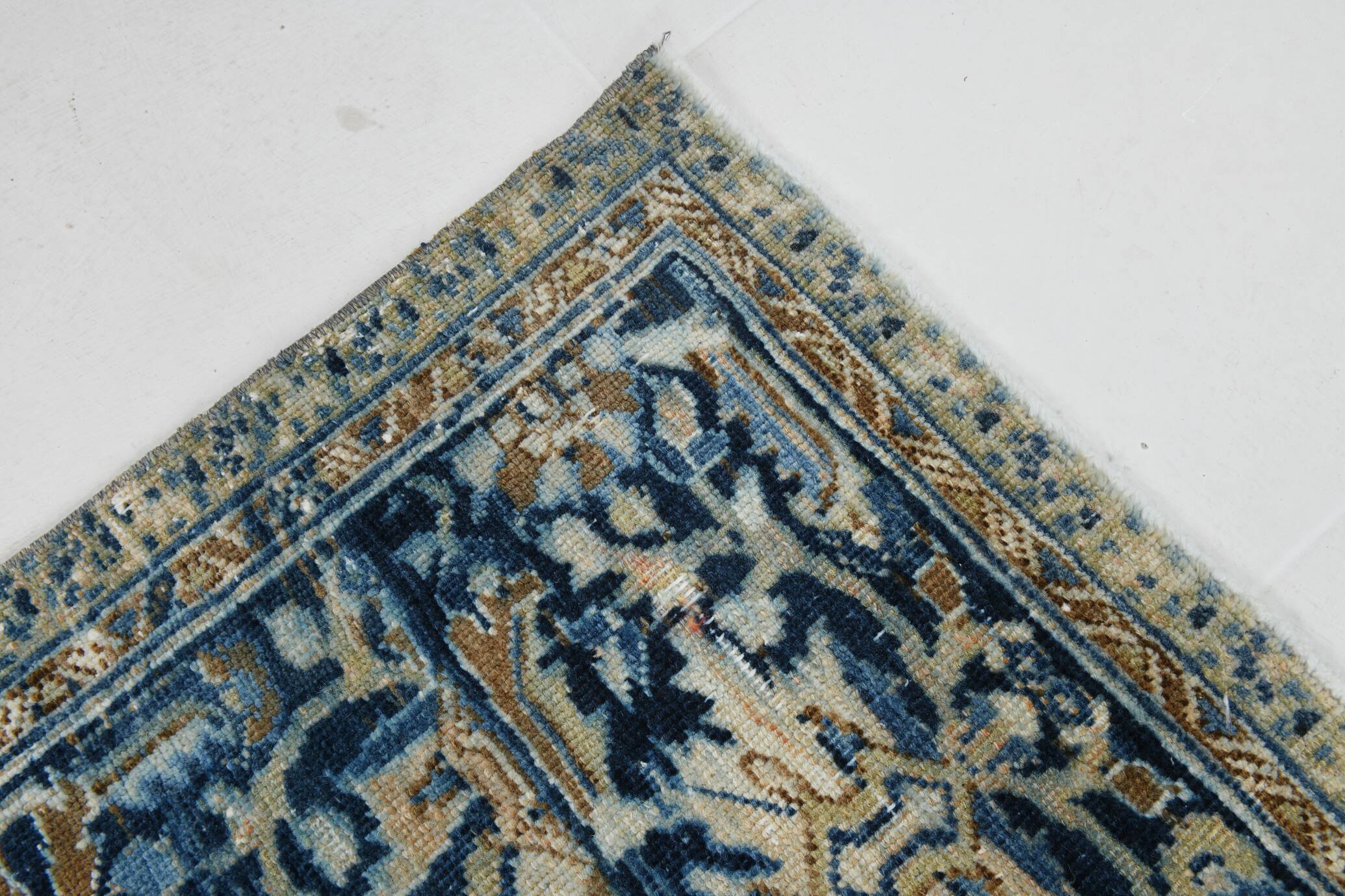 Tapis Persan Vintage Bleu Fait Main, Élégance Classique d’Iran, 293x391 Cm
