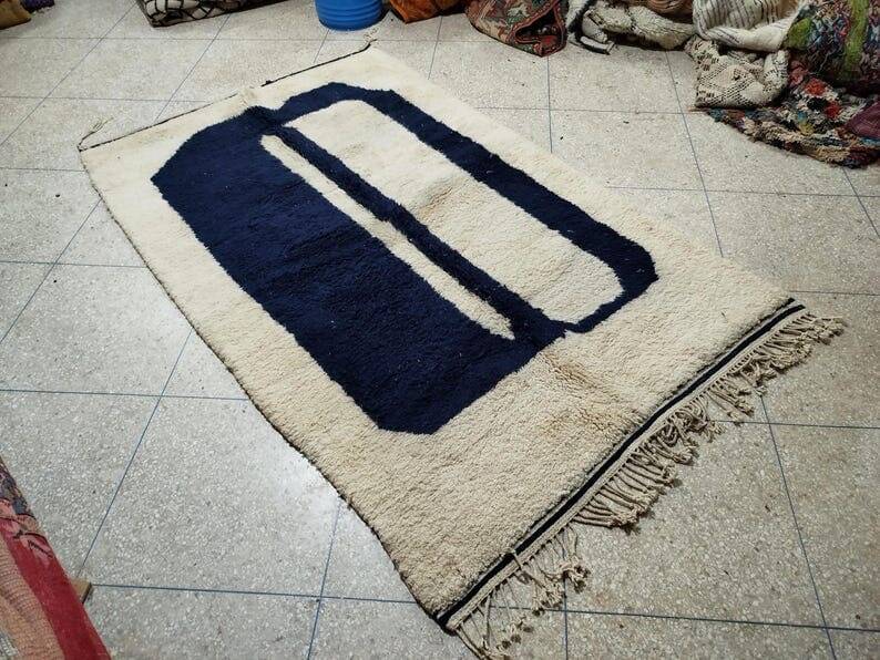 Tapis beni ouraine taille moyenne fait main 100 x 200 cm