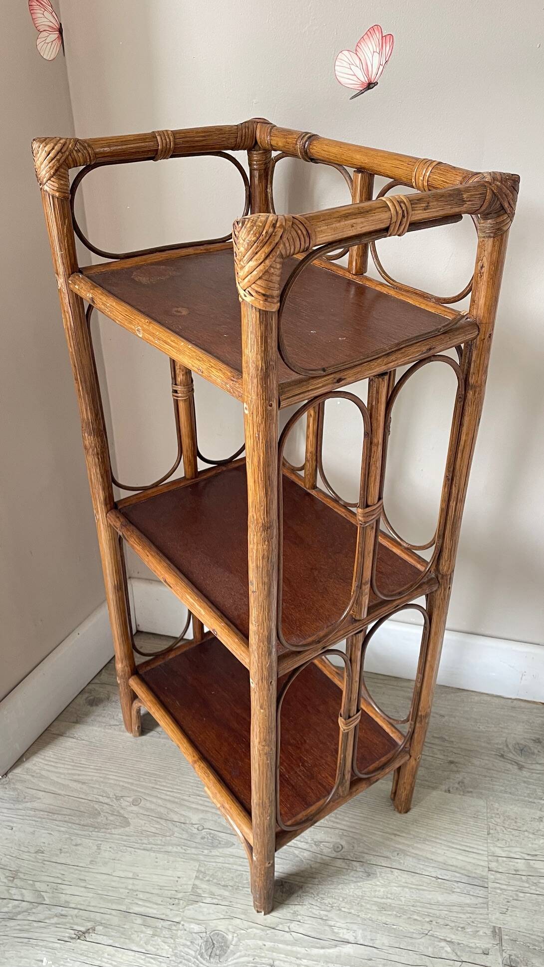 VINTAGE RATTAN BOOKSHELF