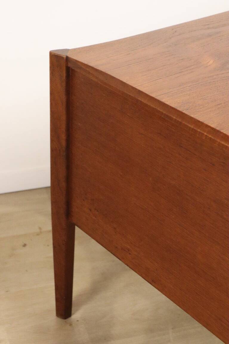 Vintage desk by Wilhelm Renz in double-sided teak, 1960s