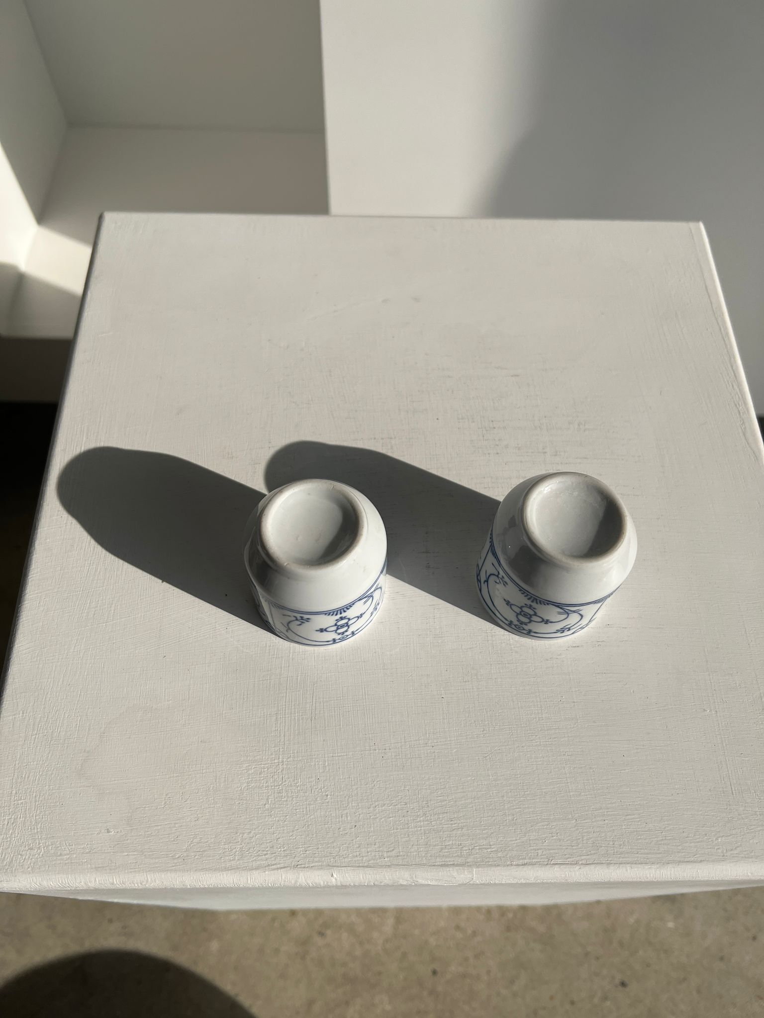 Set of 2 Scandinavian liqueur glasses or cups
