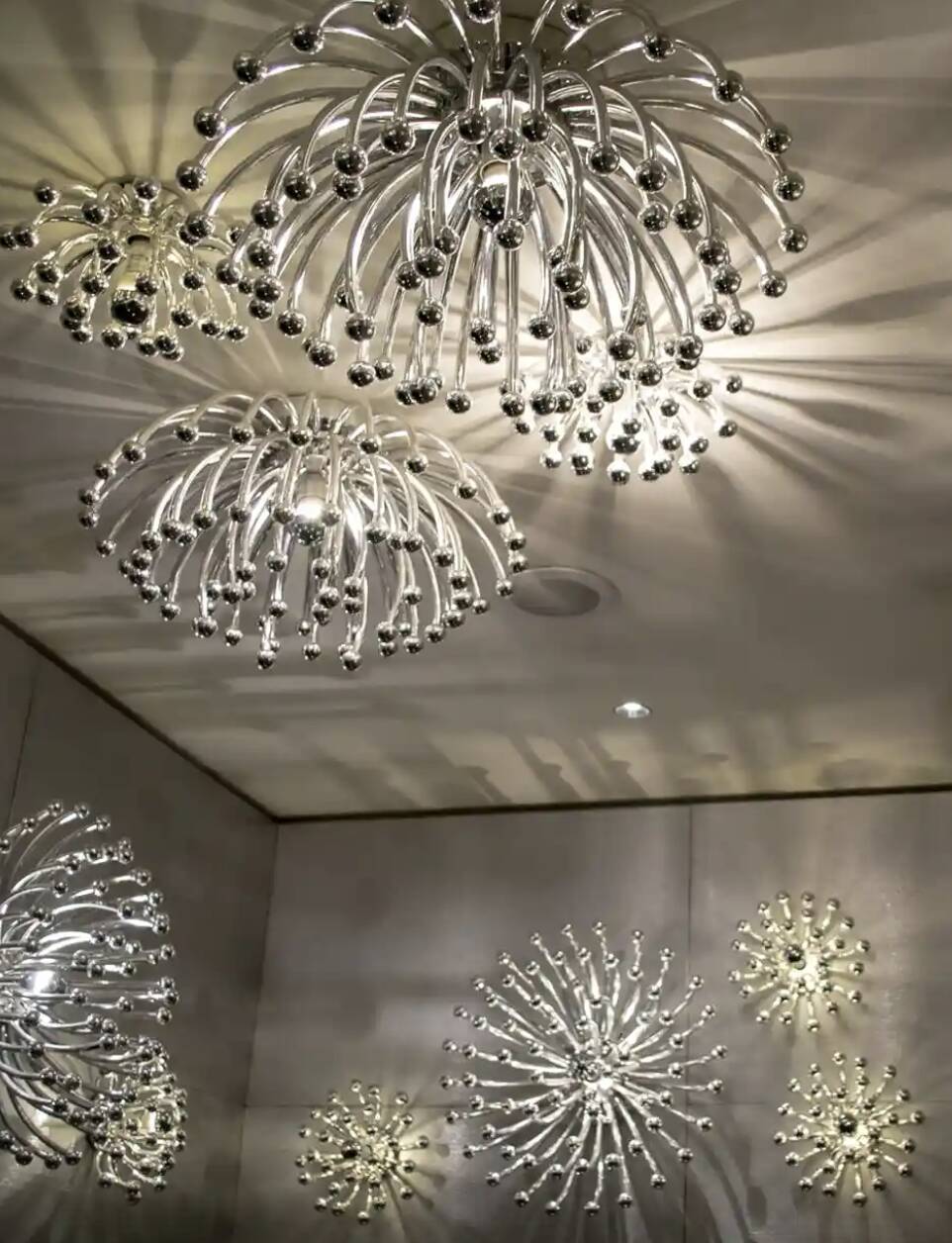 Pistillo wall or ceiling lamp in chrome by Valenti Luce, 1970s design