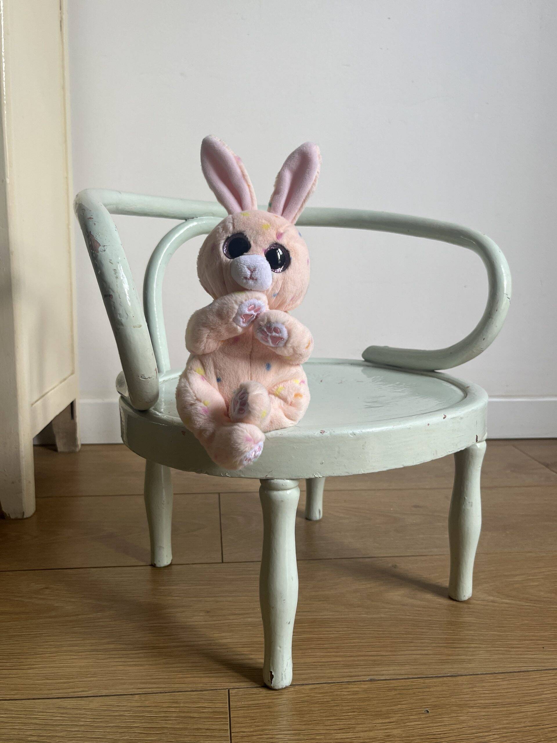 Children's armchair in turned wood early 20th century