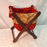 Vintage worker in wood and foldable fabric dimension: height -34,5cm- width -31cm- Pr-26,5cm-