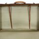 Ensemble de trois valises en cuir vintage