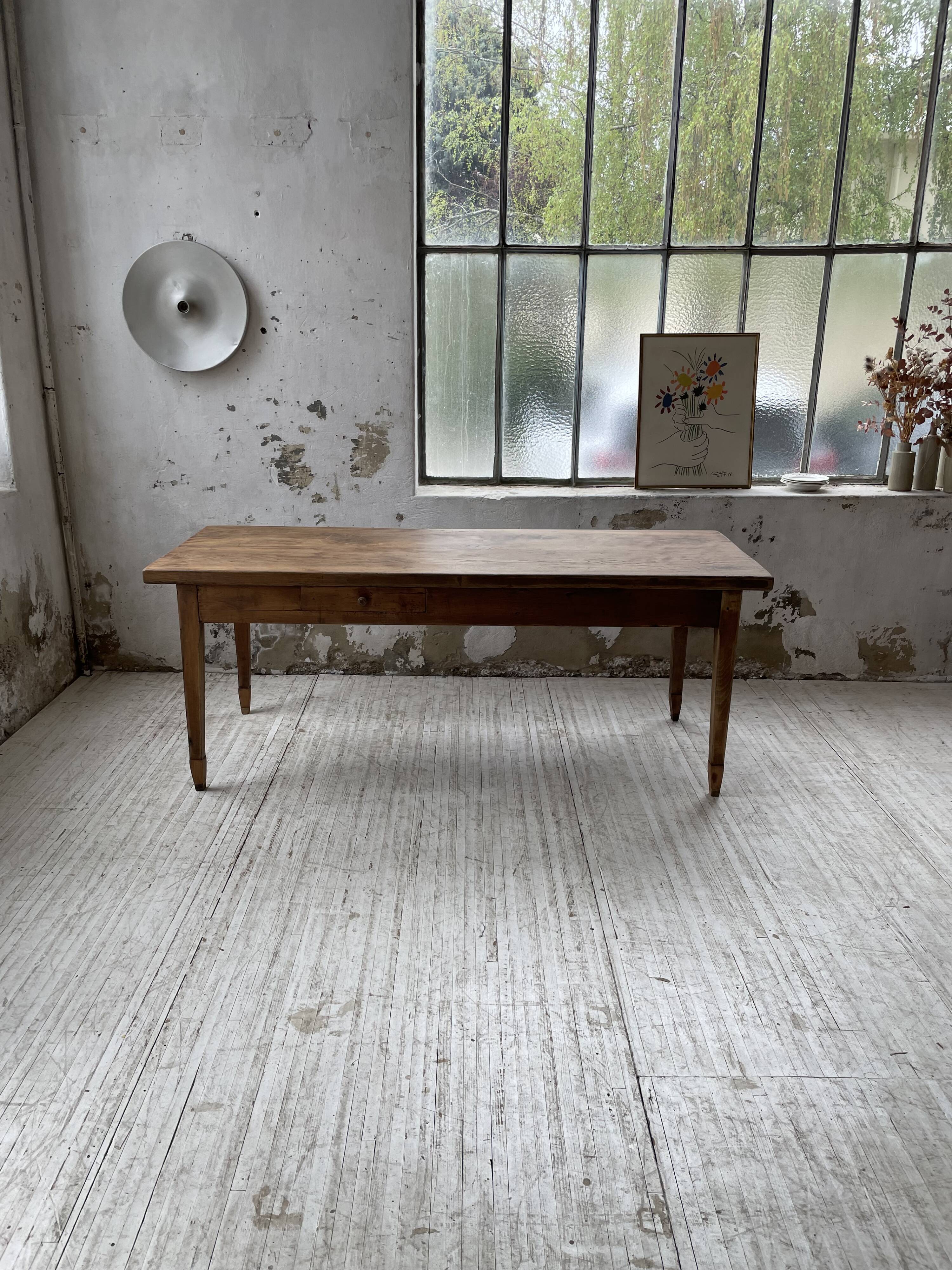 Farmhouse table in oak and walnut 2m