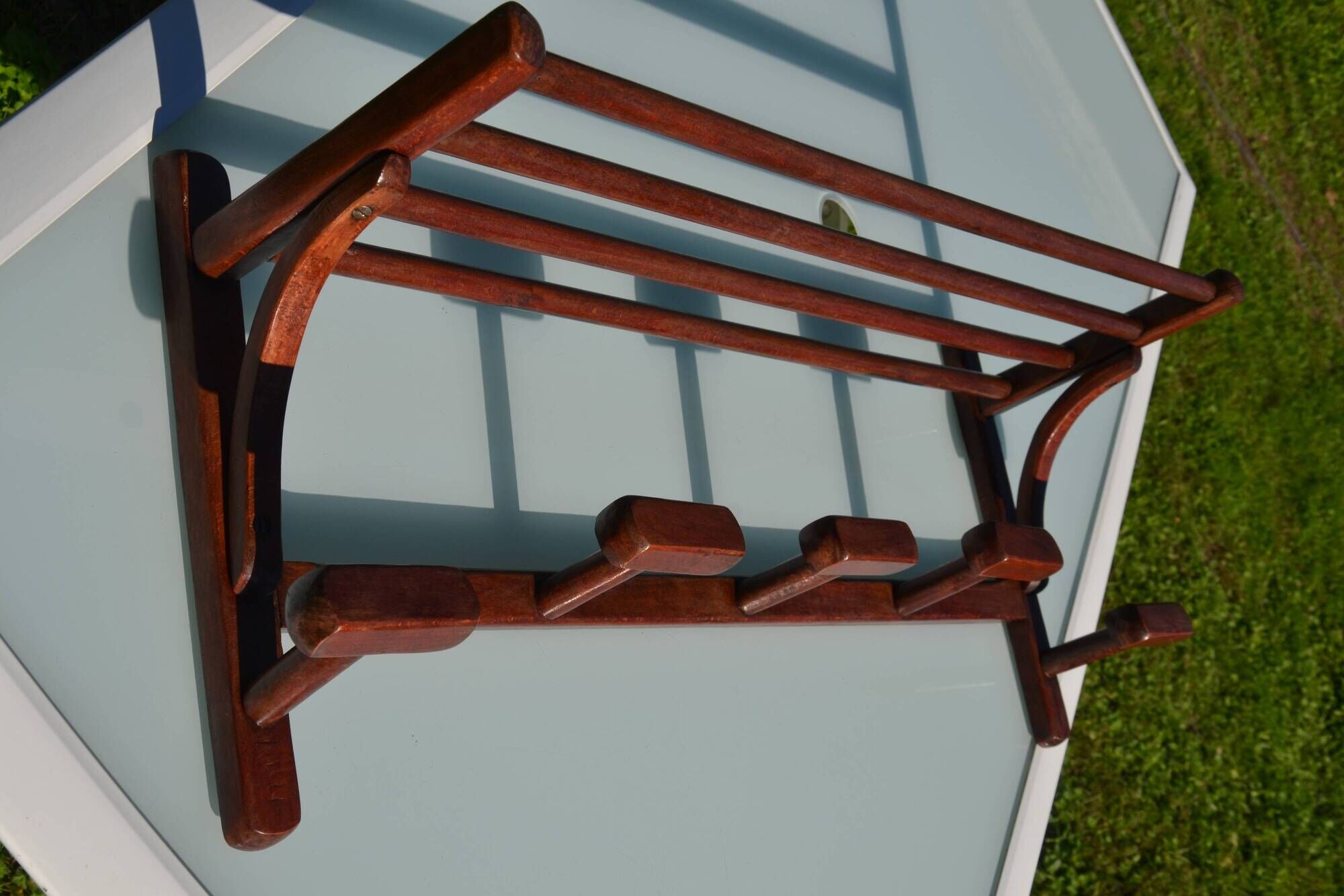 Wall-mounted coat rack "bistro"
