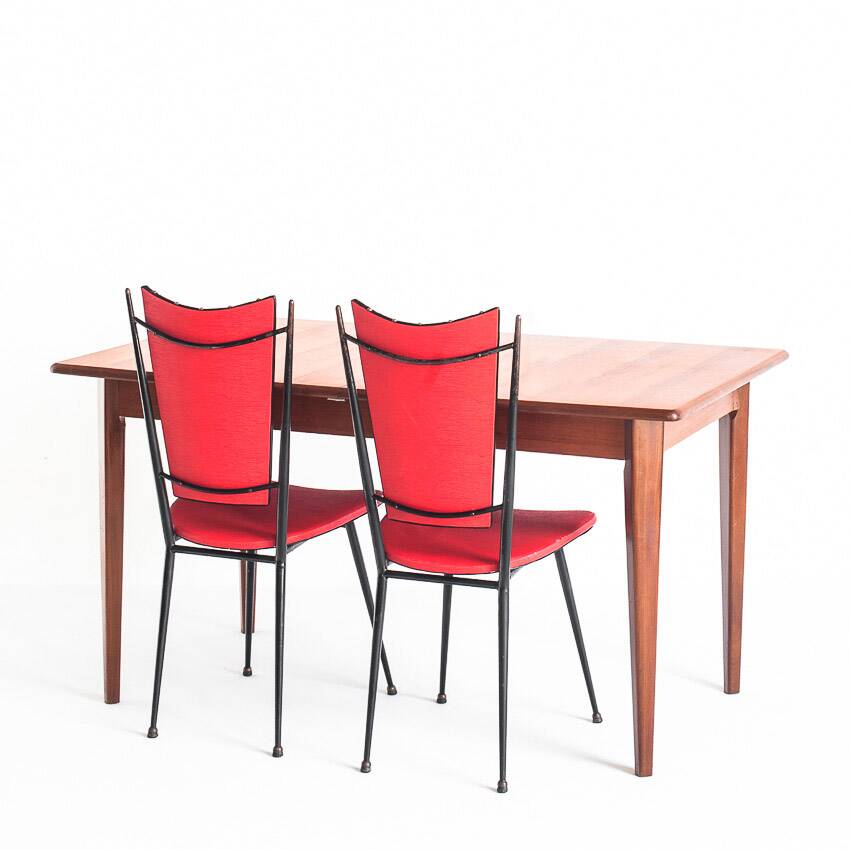 Vintage Scandinavian style table with central extension. Teak wood. France, 1960s