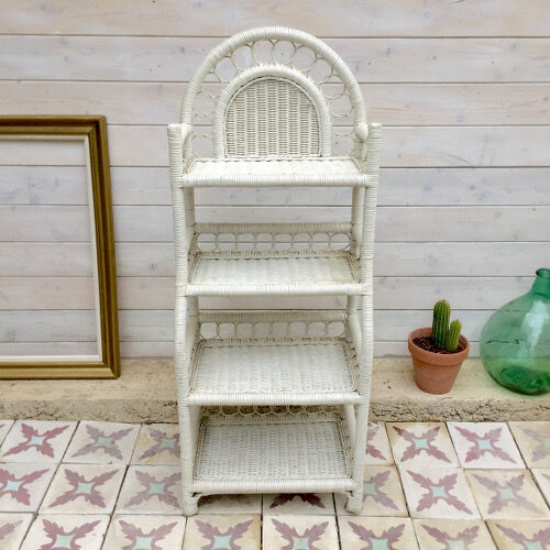 Old shelf in white rattan Peacock