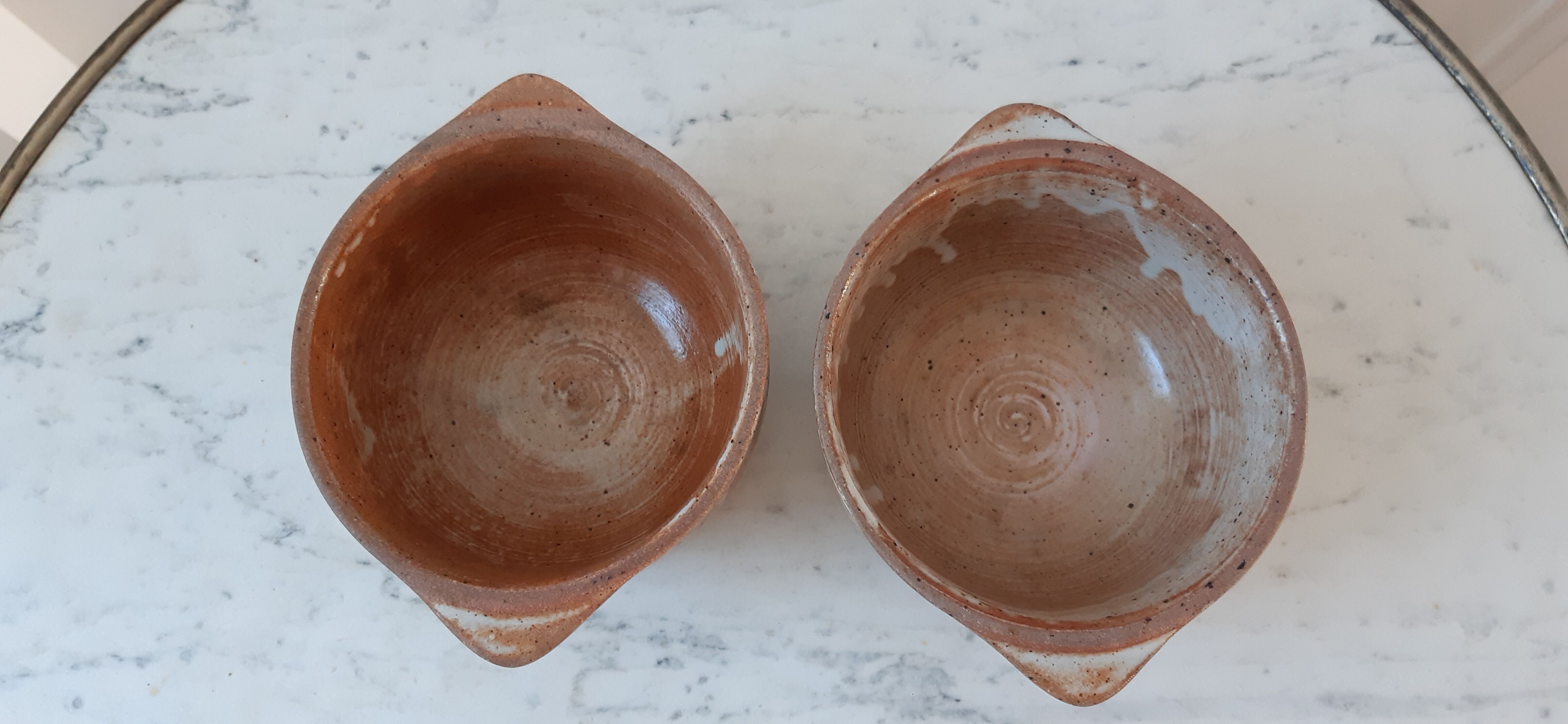 Duo of ear bowls in artisanal sandstone 70s