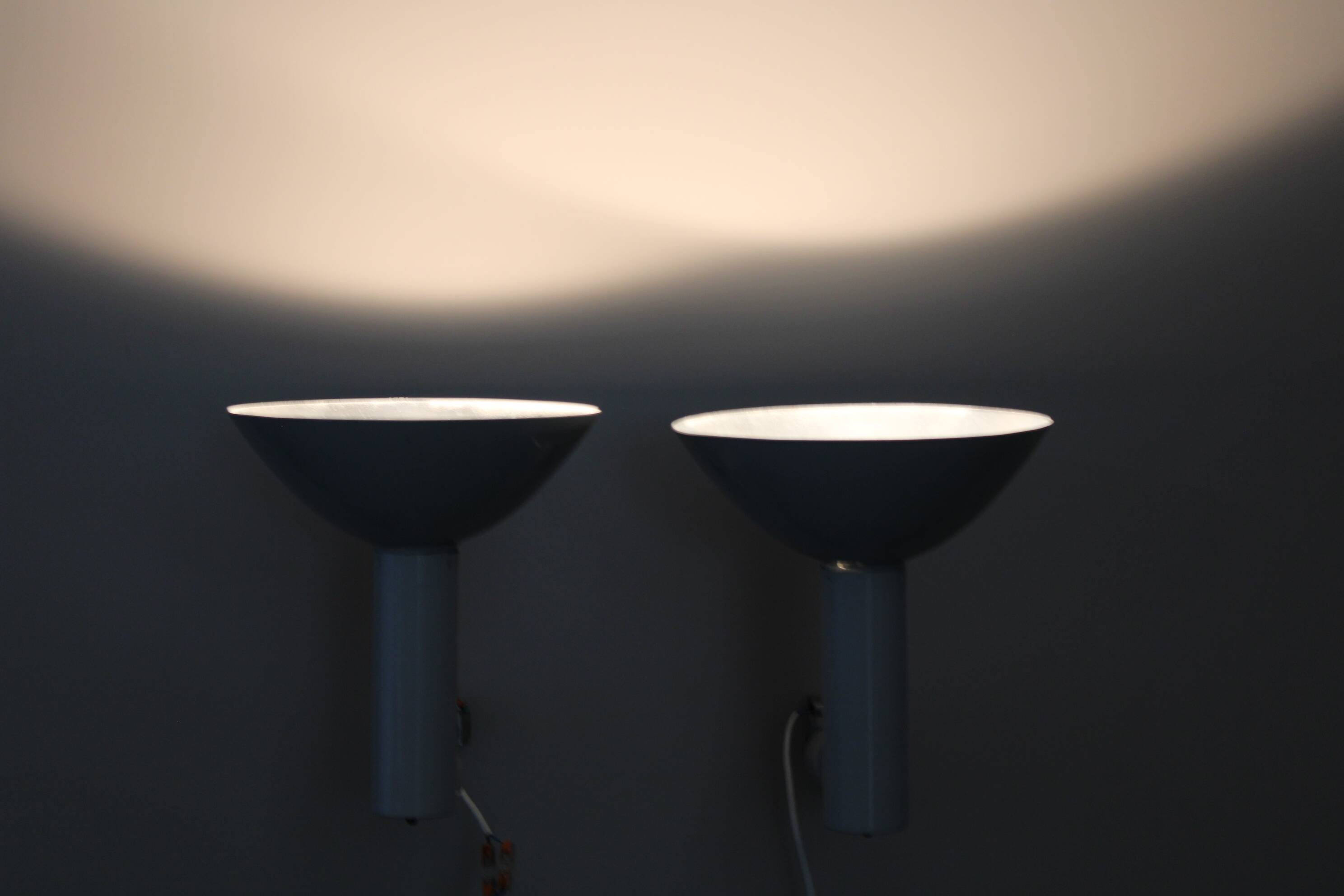 Paire de lampes murales en aluminium ajustables des années 1970, Allemagne.