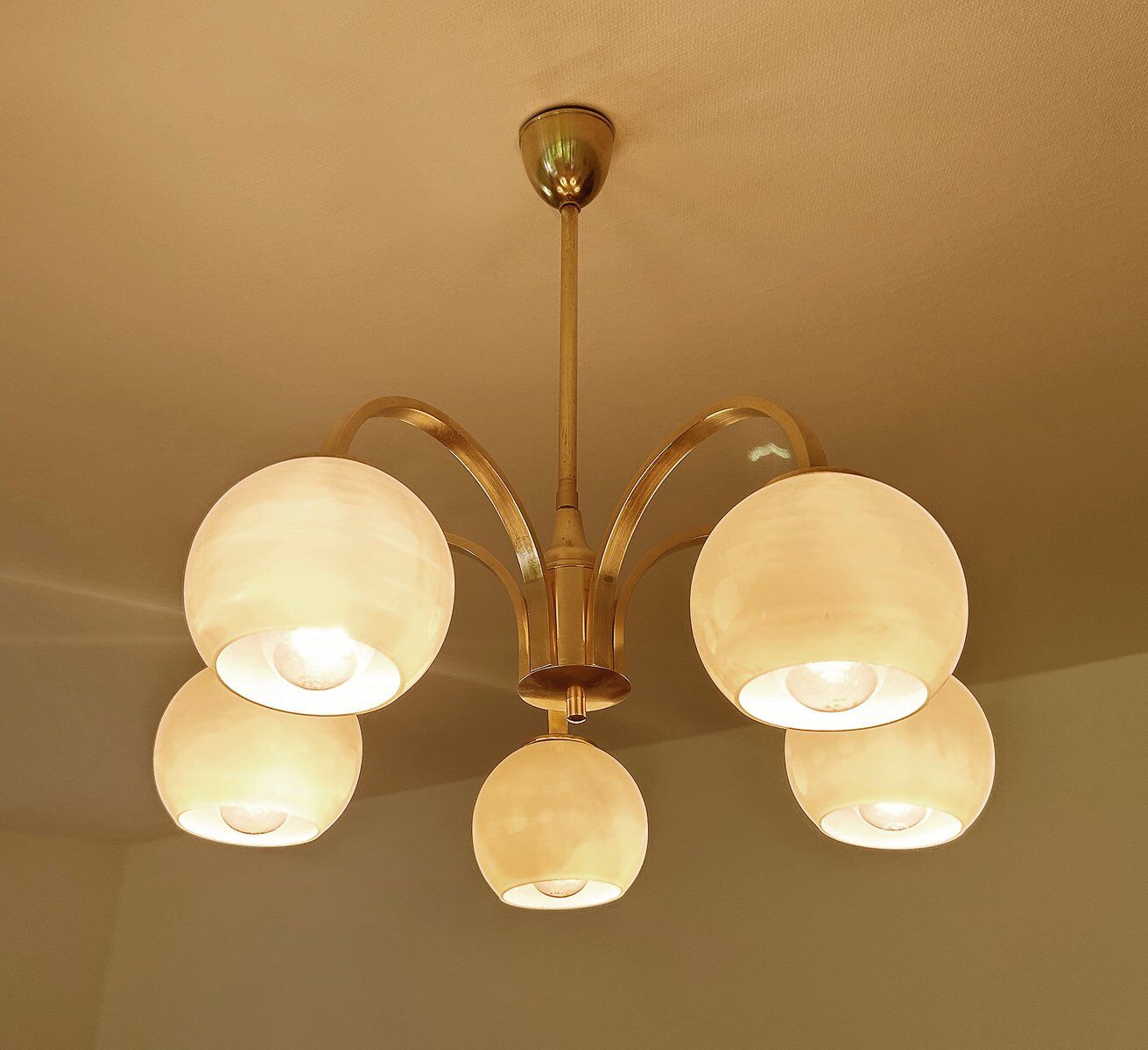 Mid Century Glass Pendant Light, 1950s