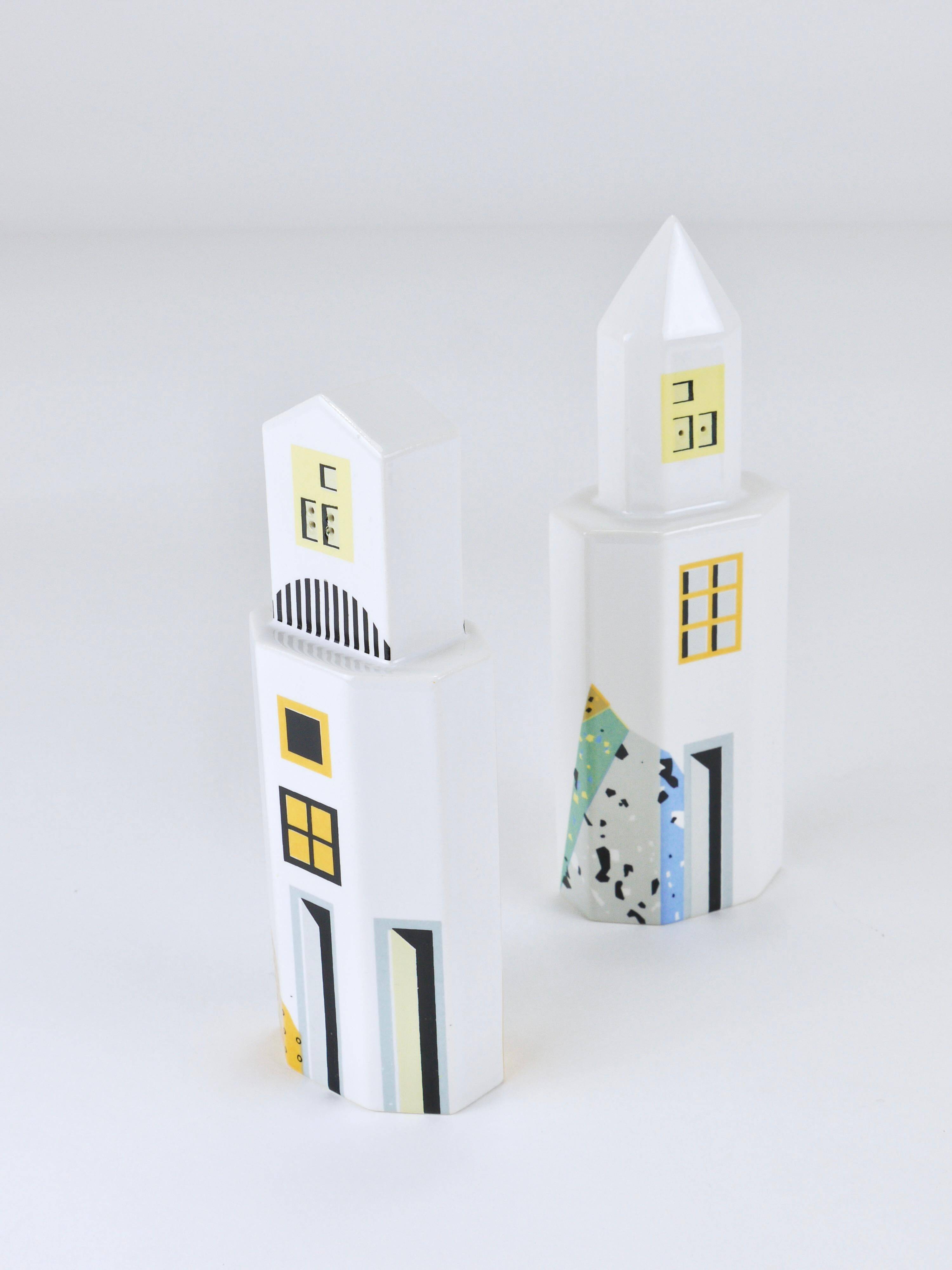 Heide Warlamis salt and pepper shakers skyscrapers postmodern, Vienna collection 1990
