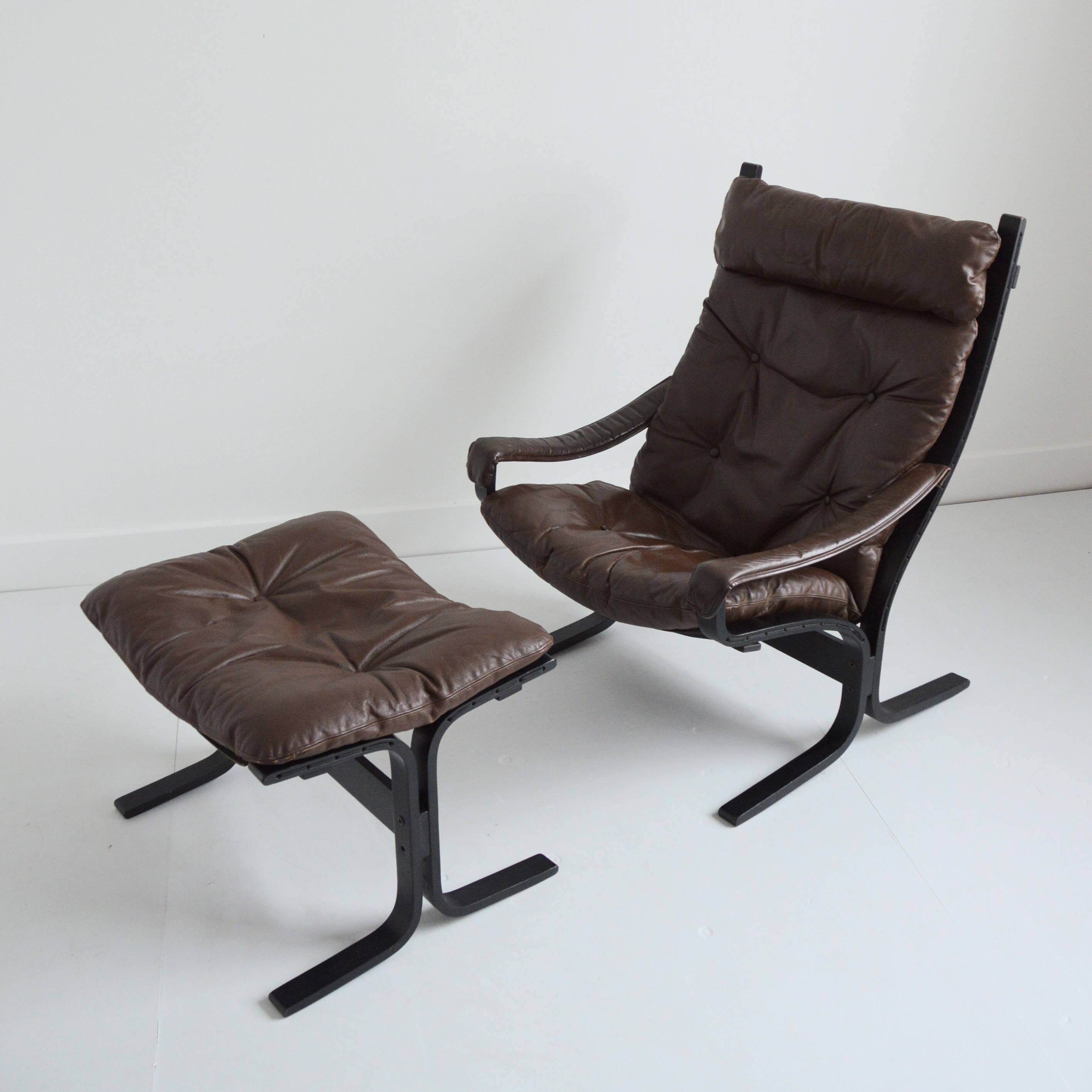 Siesta armchair with its ottoman by Ingmar Relling for Westnofa 1960s