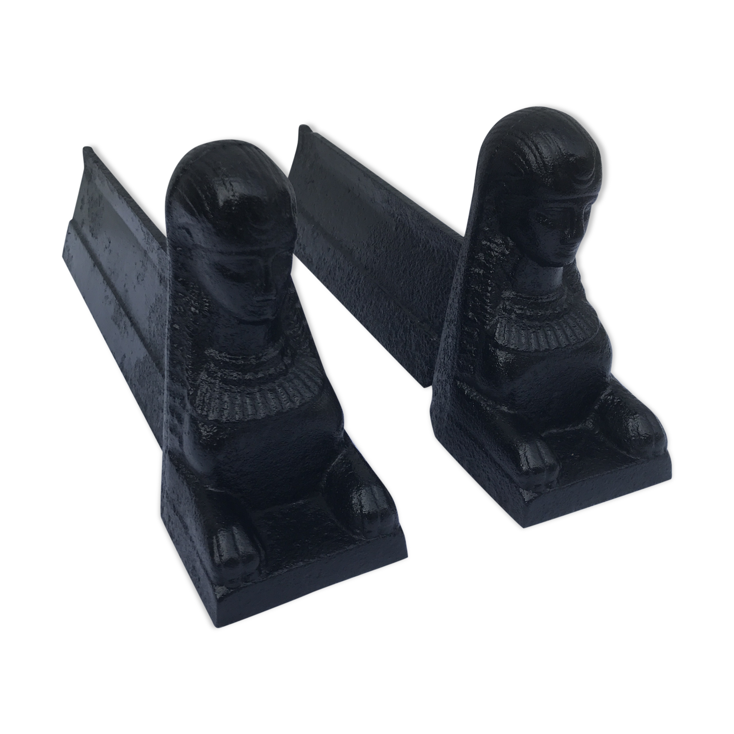Former Egyptian cast-iron chenet in vintage black metal