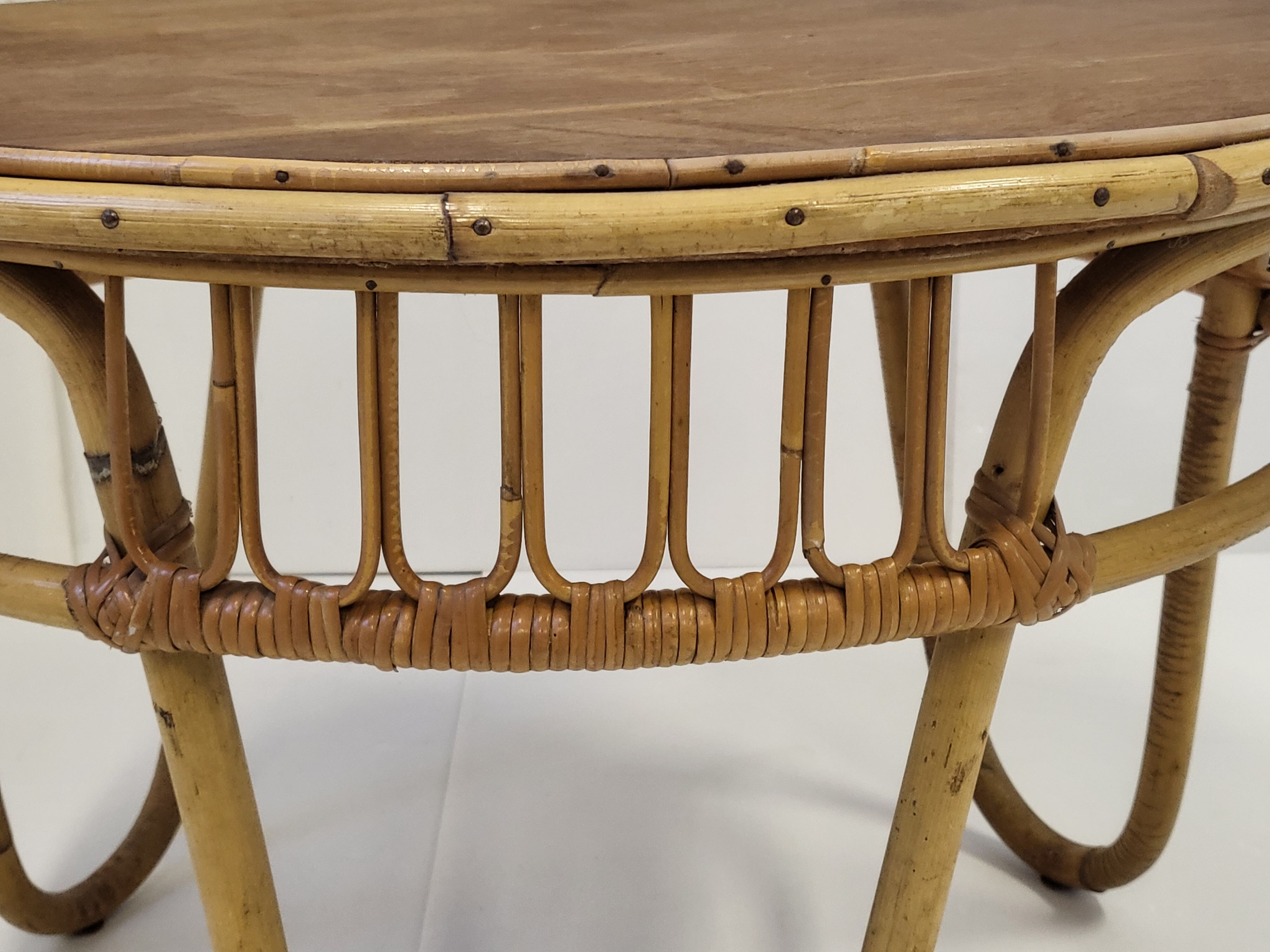 Round coffee table vintage 1950 rattan