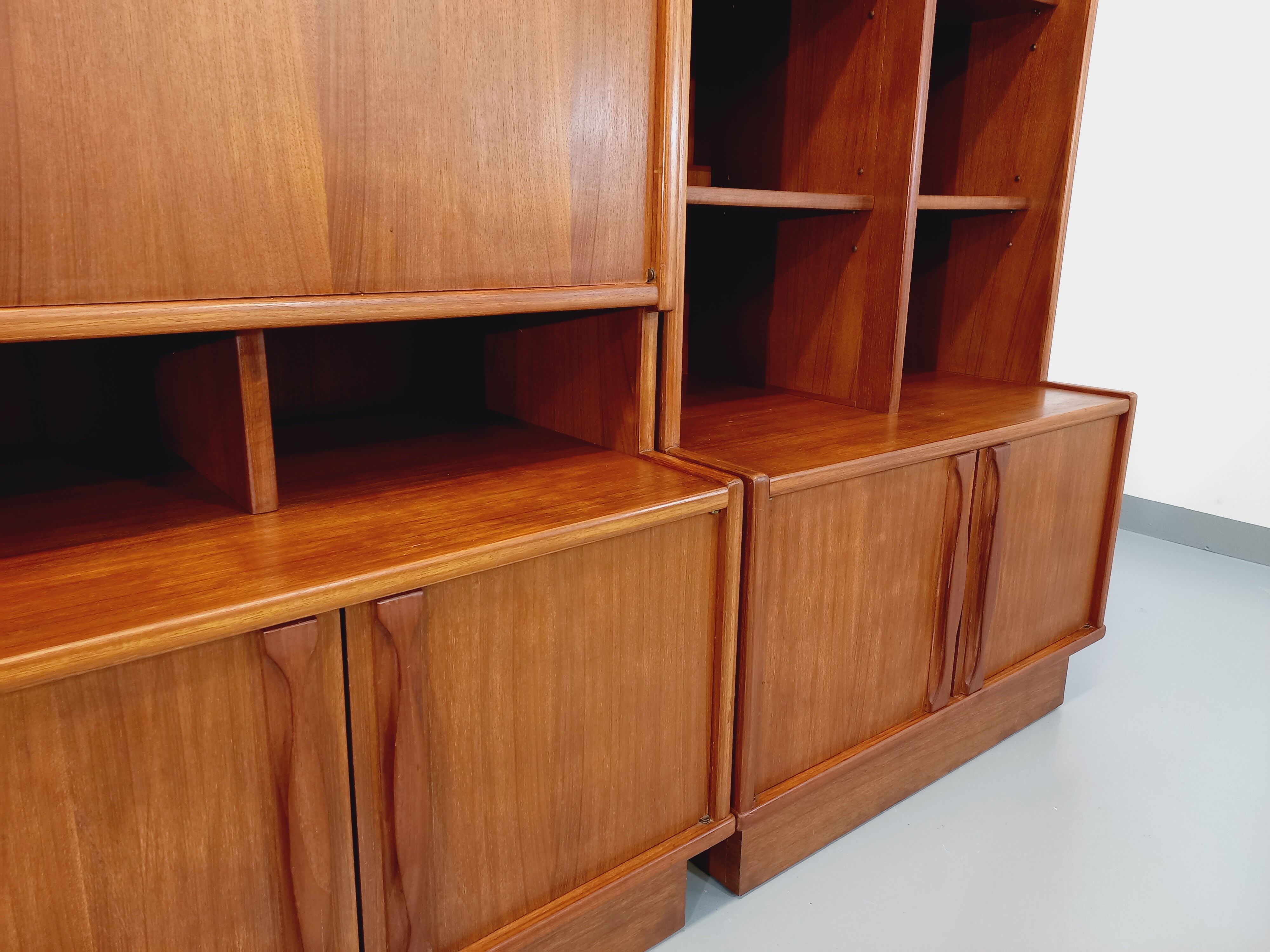 Vintage Scandinavian double bookcase in teak from the 60s
