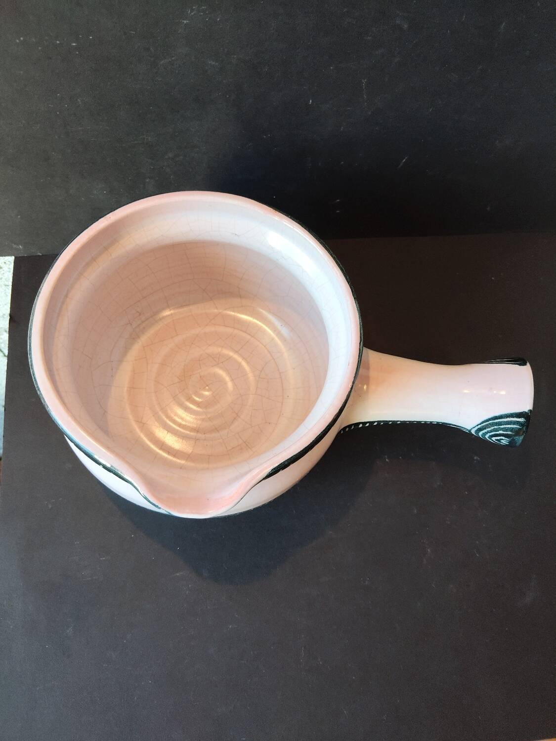 French artisanal ceramics – decorative pan in Capron style – year