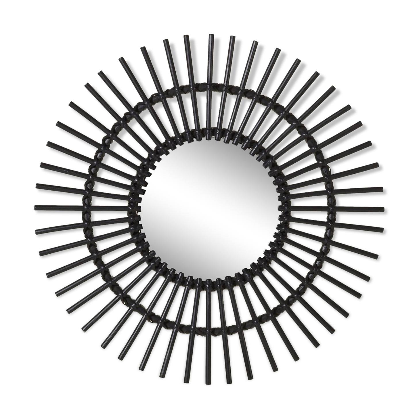Round mirror shaped sun in rattan