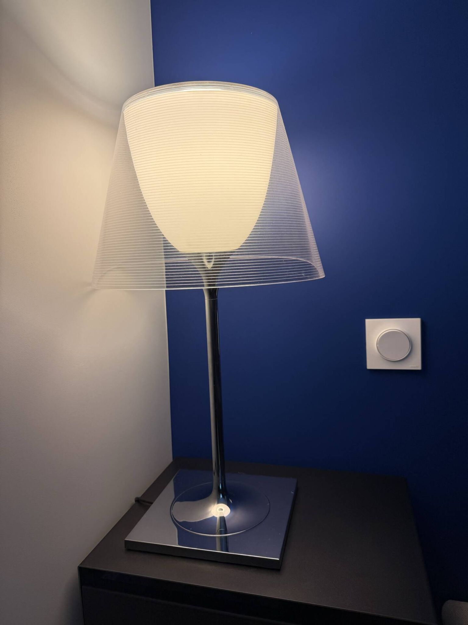Lampe Flos KTribe transparente by Starck