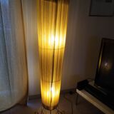 Lampadaire jaune