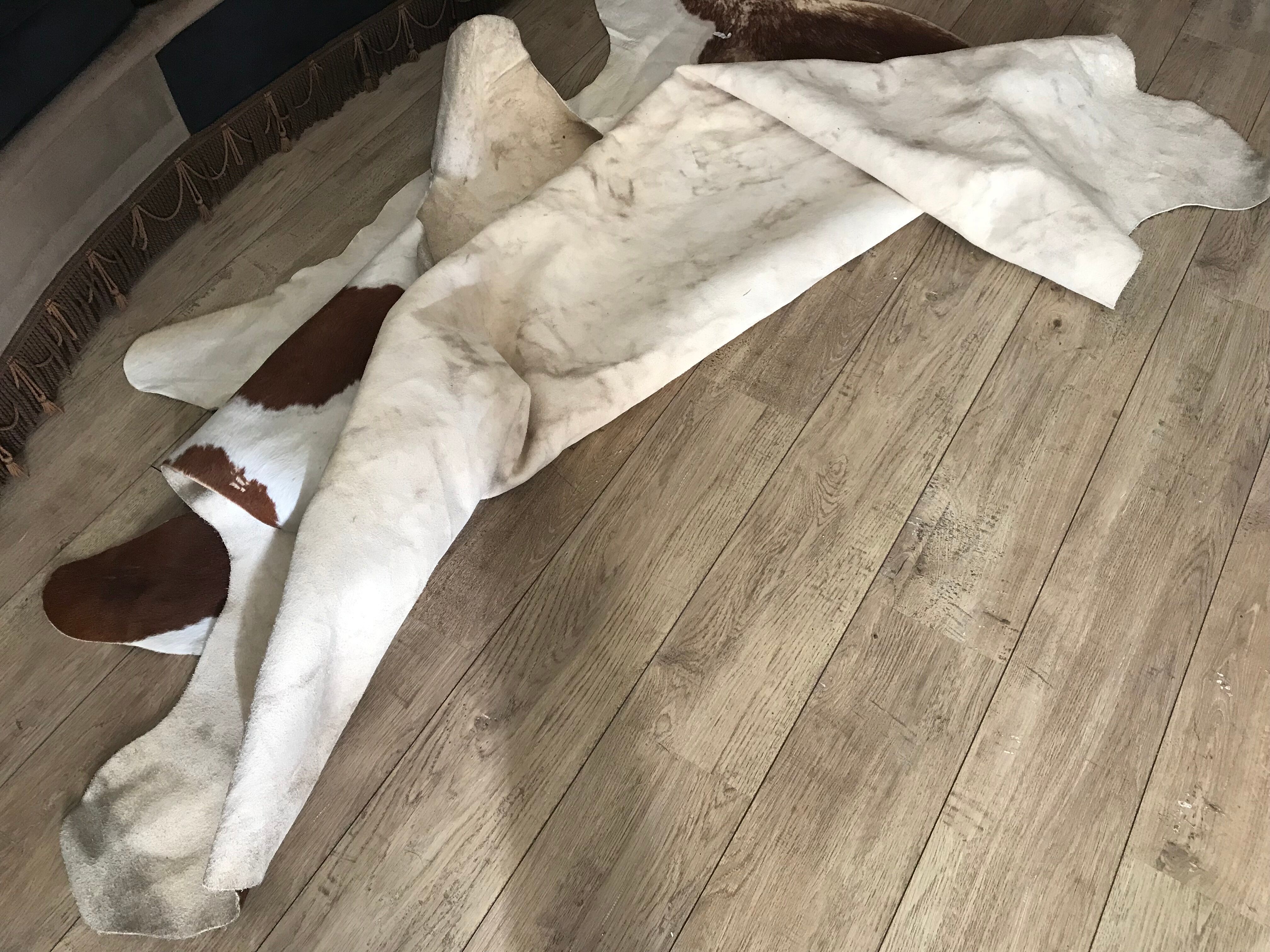 Vintage cowhide 225x170cm