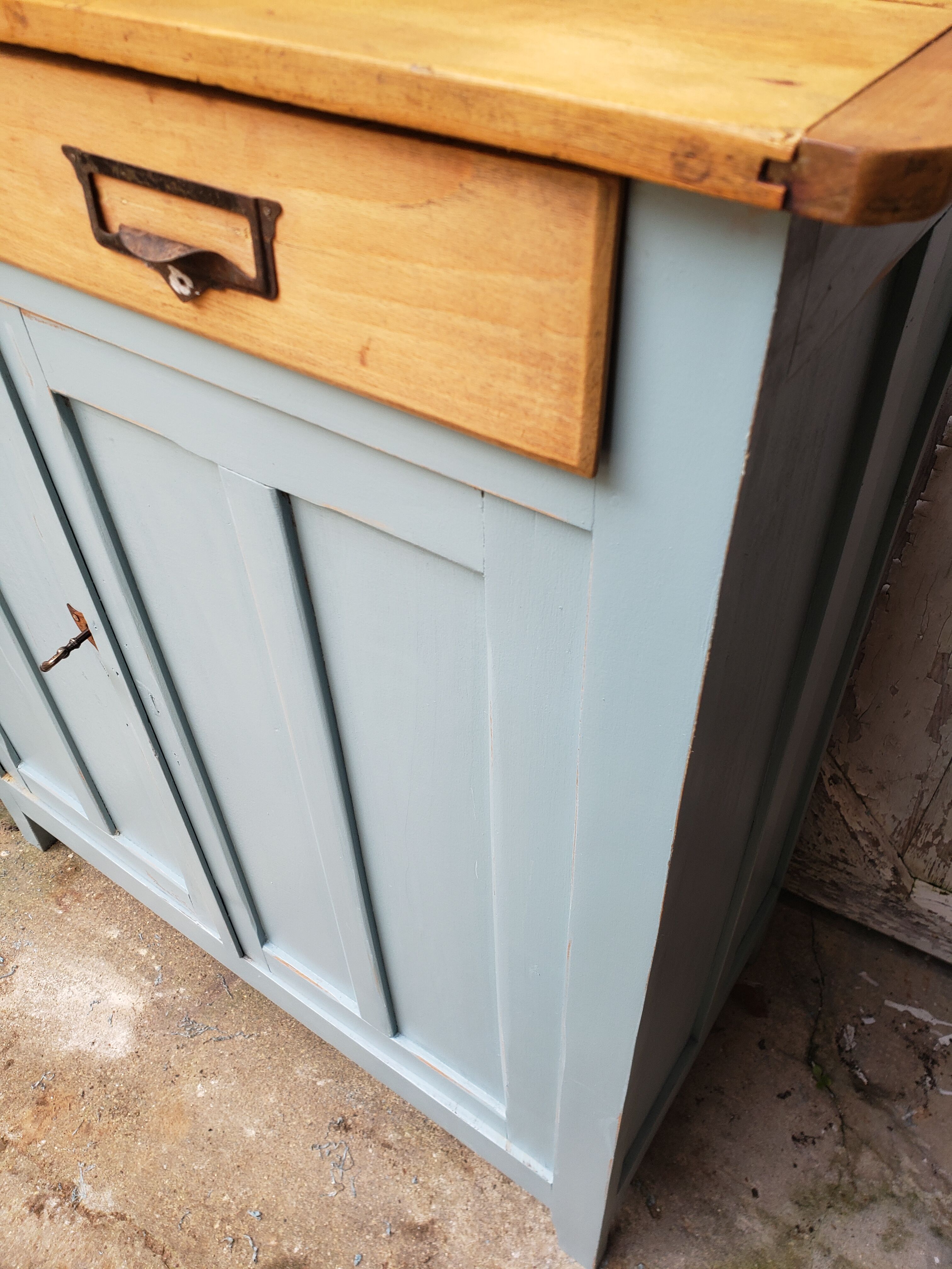 Parisian buffet patina blue old handles