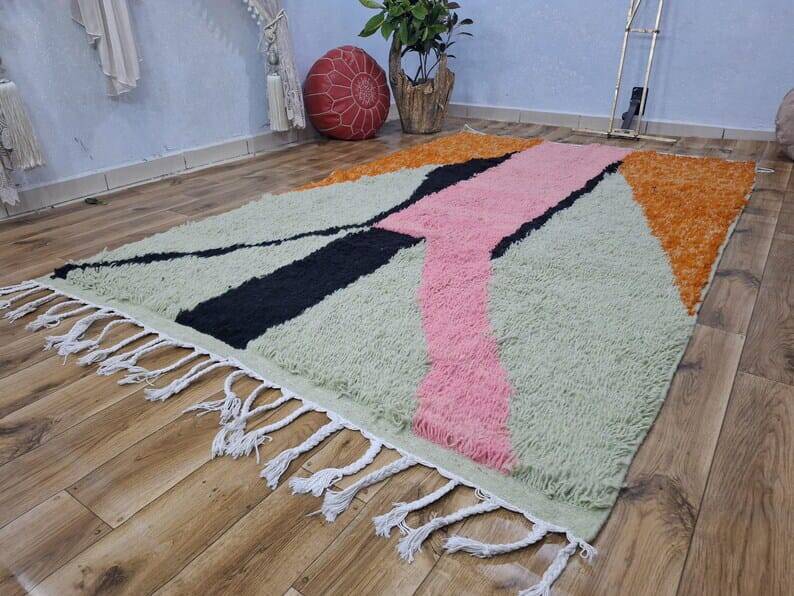 Traditional pure wool rug size 140 x 260 cm