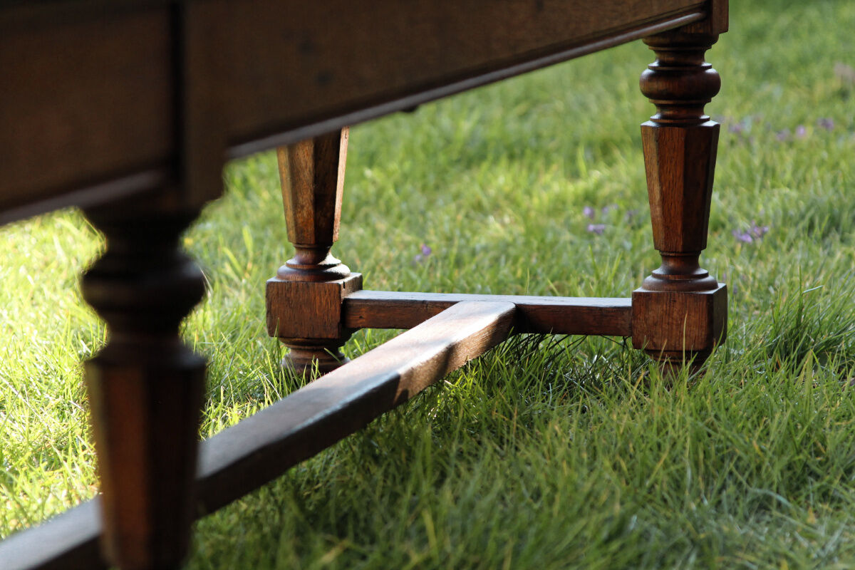 Monumental bench - notary's office - solid oak
