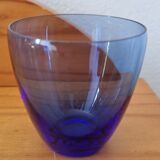10 glasses with digestive in colors