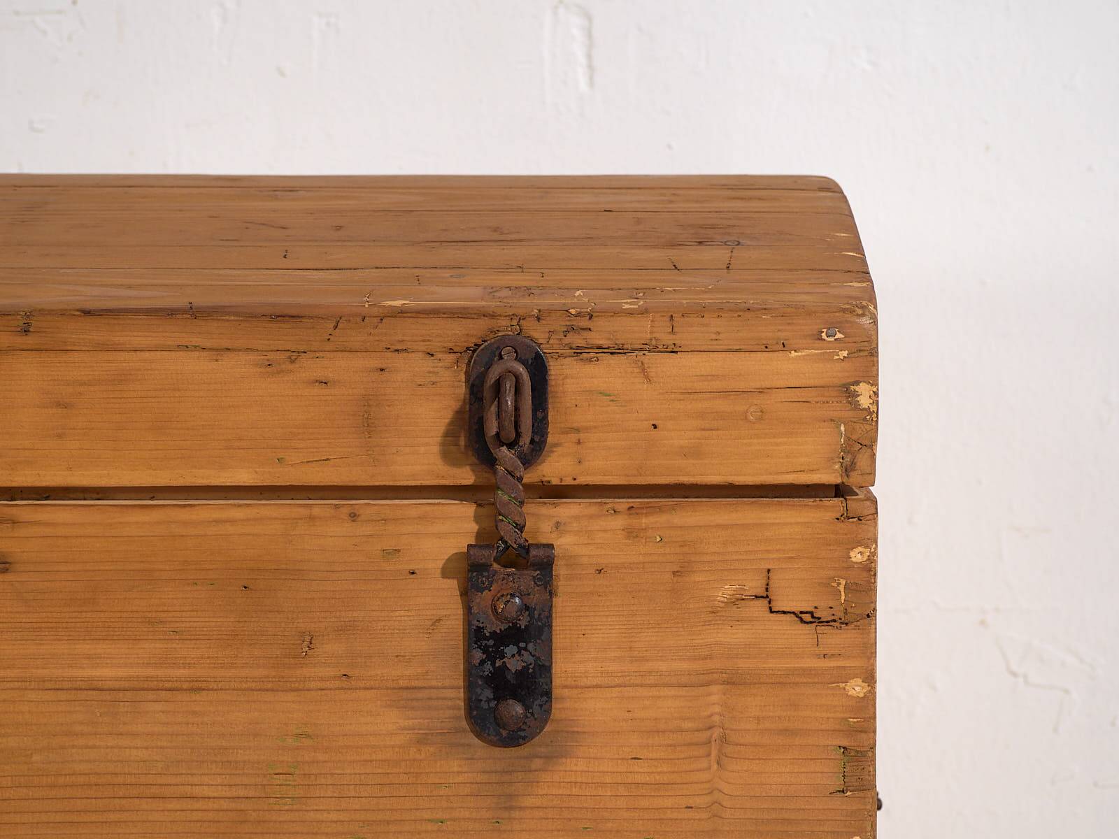 Antique solid wood chest (c.1920)