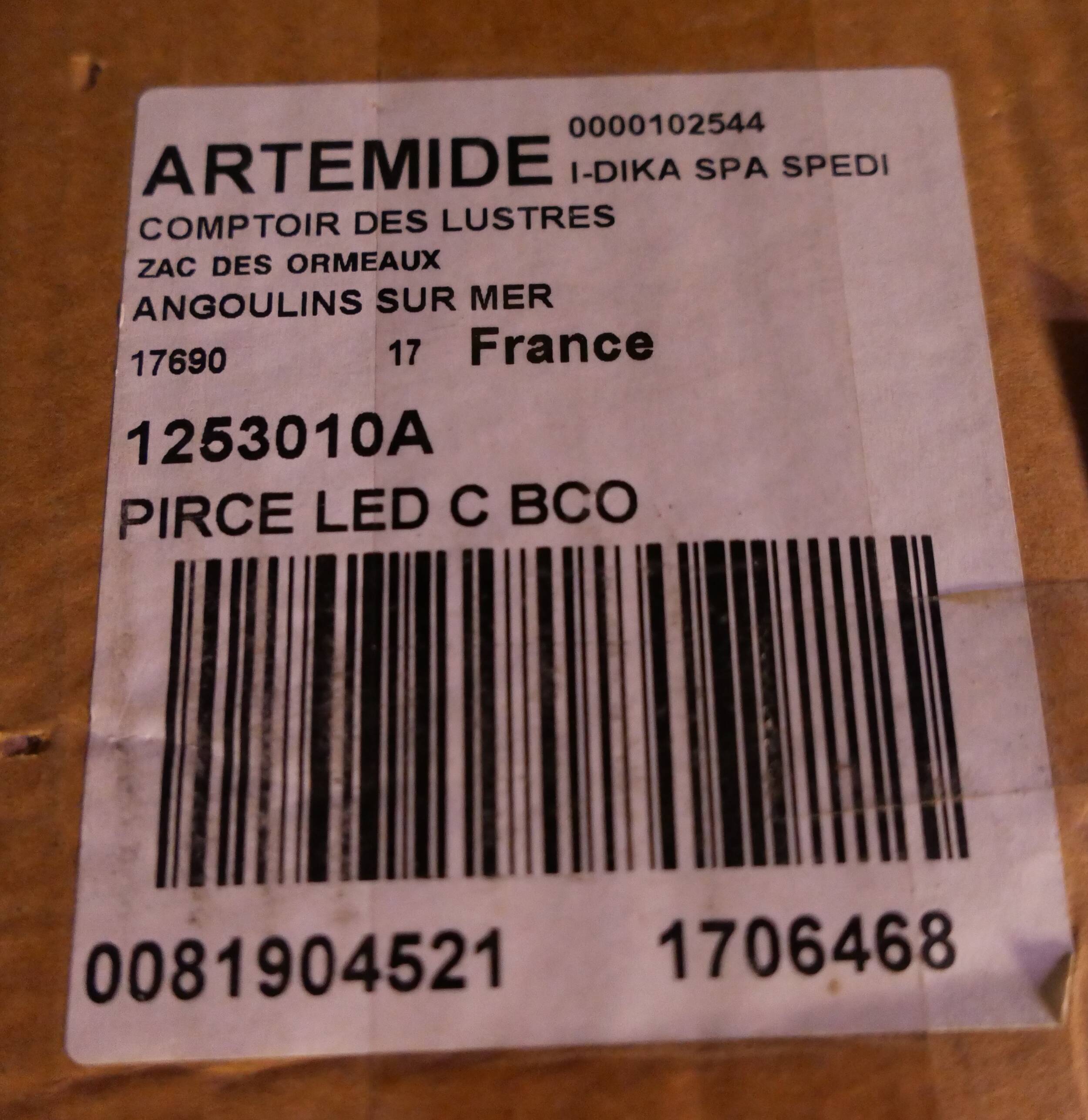 New artemide pendant light design guiseppe maurizio scutella