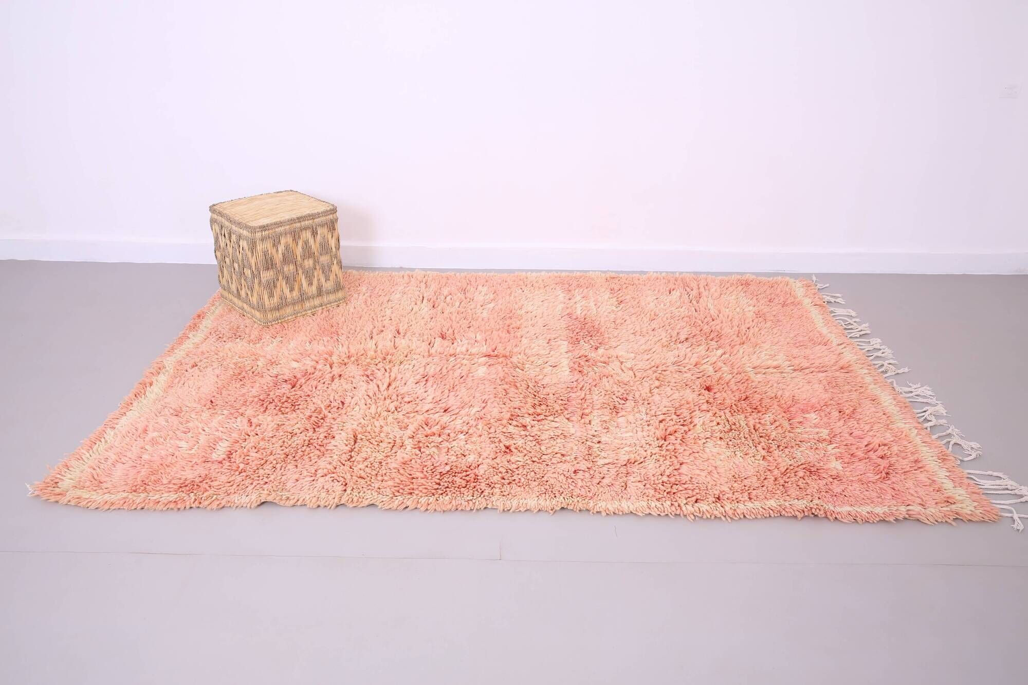 Peach Handmade Moroccan Rug 167 x 250 cm - Vintage Berber Rug - Wool Rug