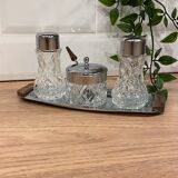 Condiment server