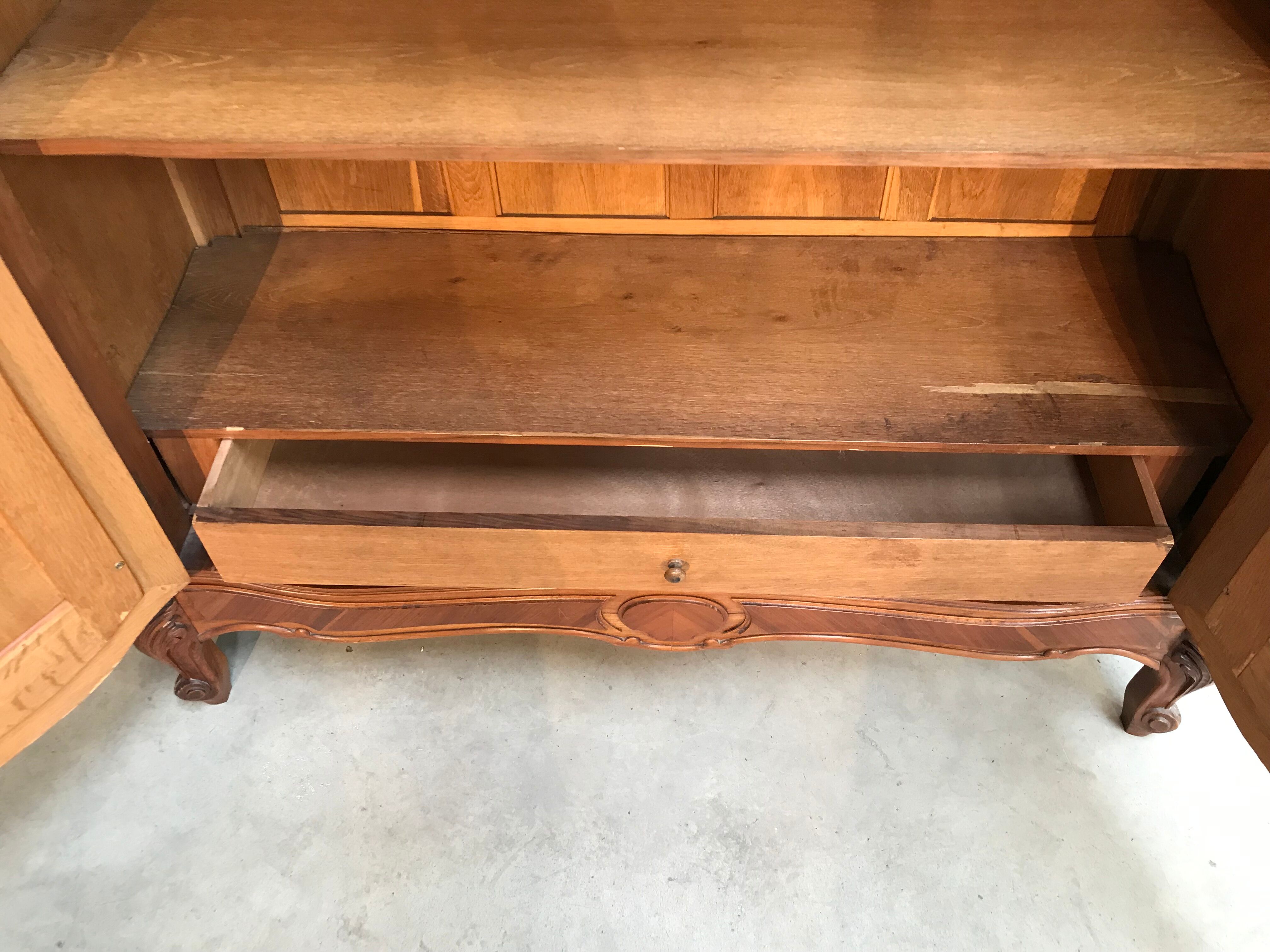 Two-door ice cabinet, louis XV style