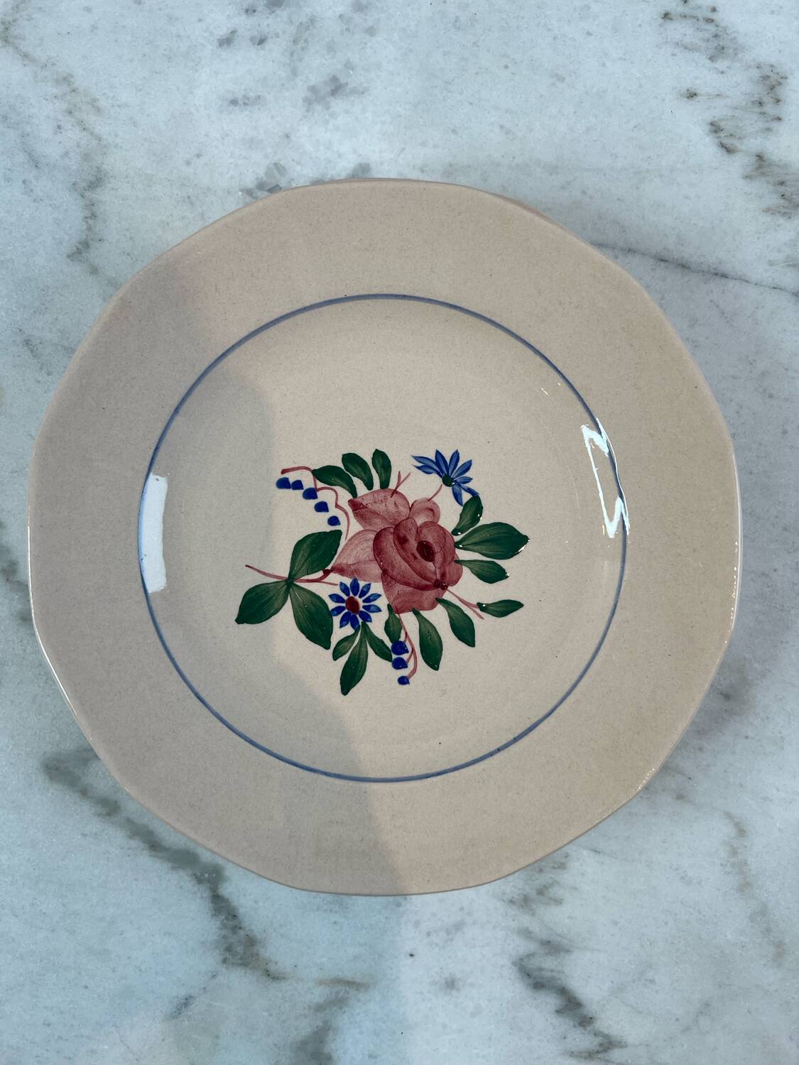 Set of four flat plates Sarreguemines Vosges