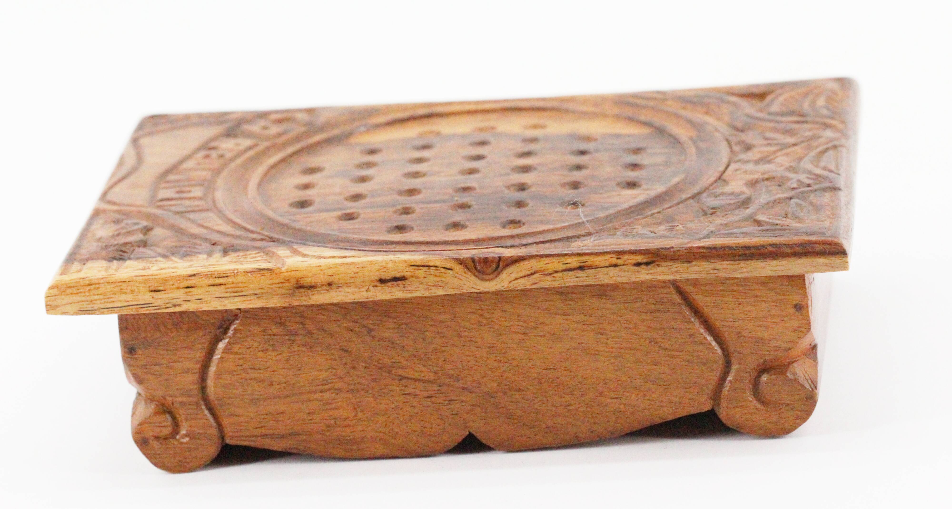 Box wood solitaire game