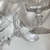 Set of 6 glasses of champagne 19th with flat sides and scales