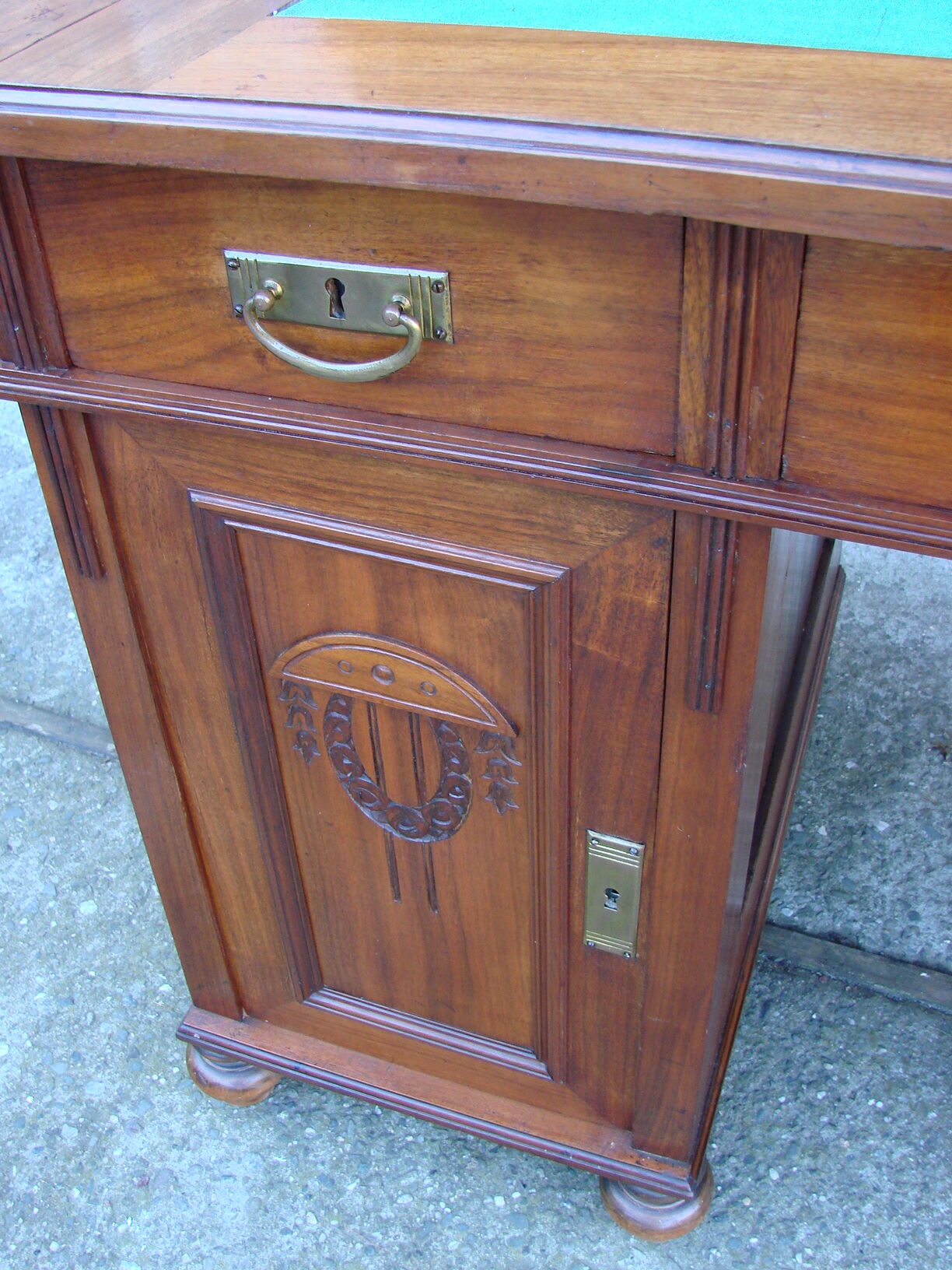 Desk with extension, 1900