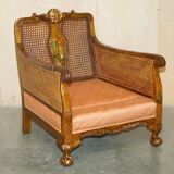 Three-piece bergère set in walnut, Chinoiserie style, from the 1920s, in need of restoration.