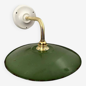 Green enamelled sheet metal wall lamp