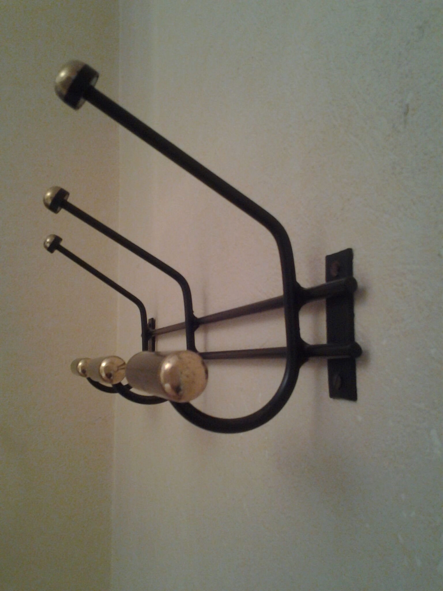 Vintage metal wall coatrack years 70