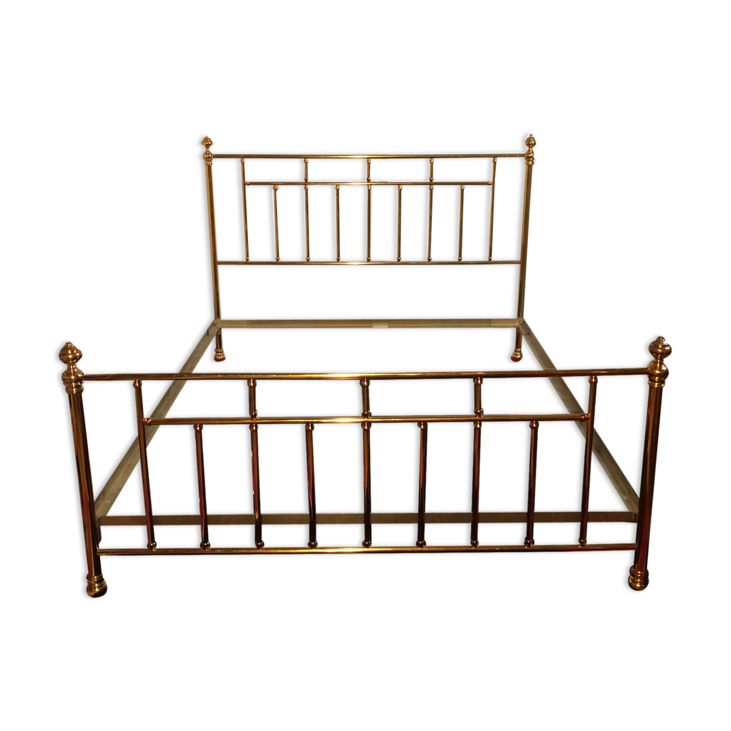 Bed gold brass